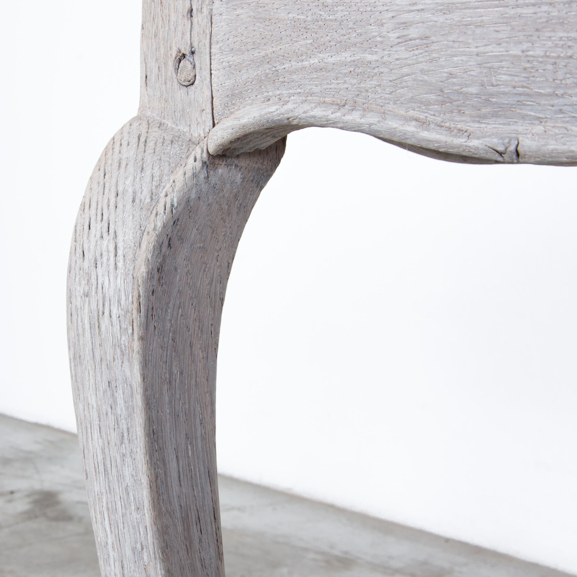 White-Washed Oak Side Table In Good Condition In High Point, NC