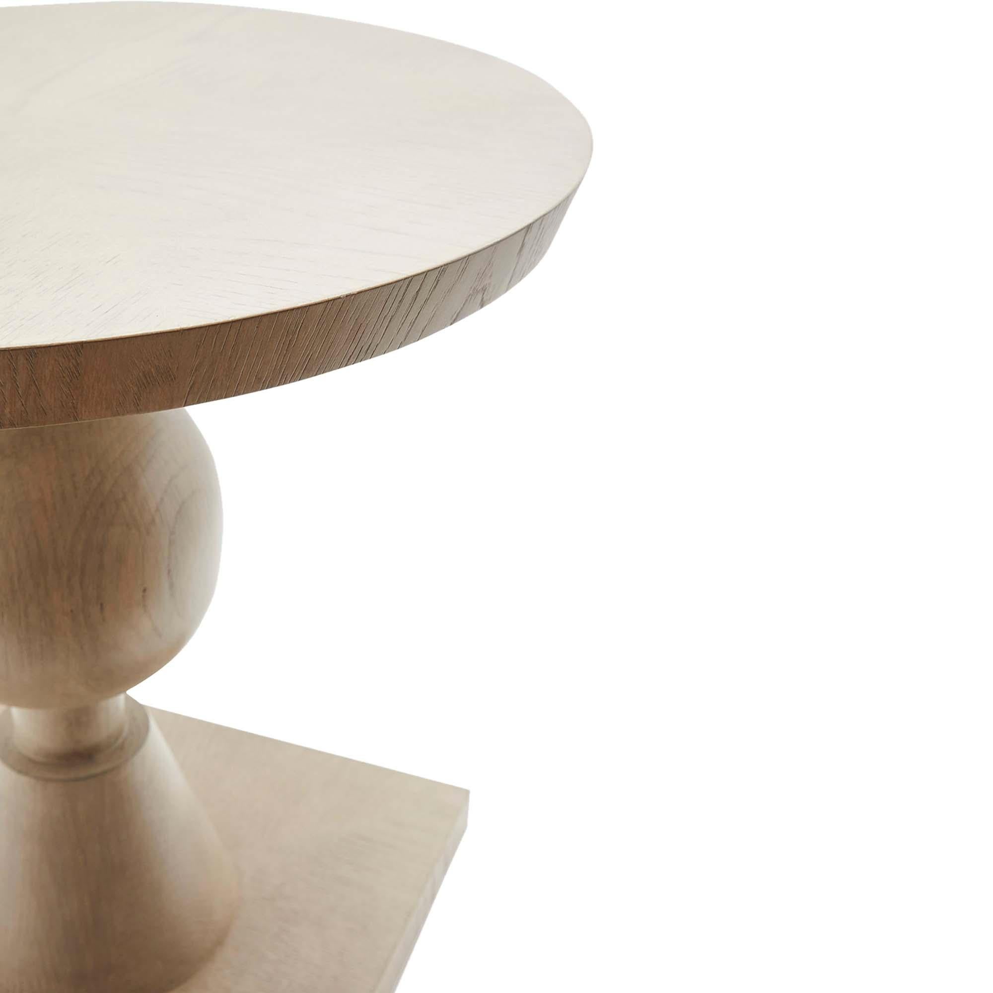 Mesa Sur de roble lavado blanco by Lawson-Fenning Moderno de mediados de siglo en venta