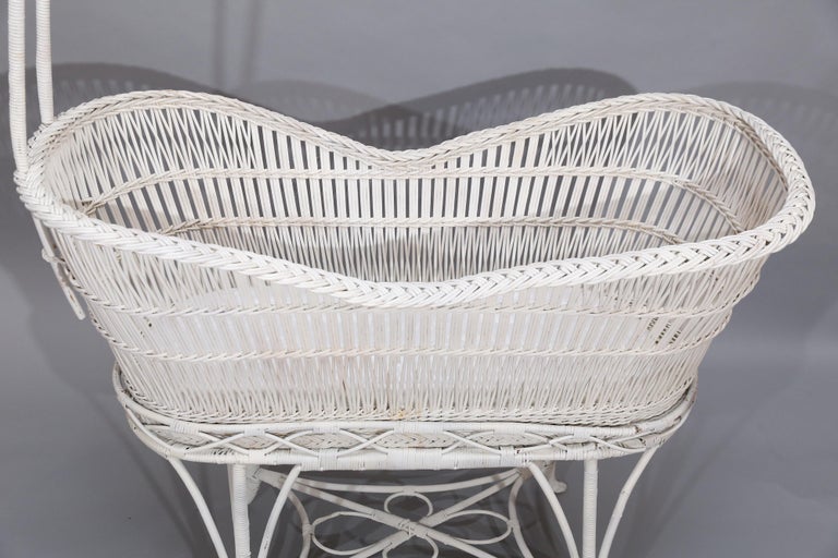 White Wicker on a Stand with Canopy, early 20th Century For