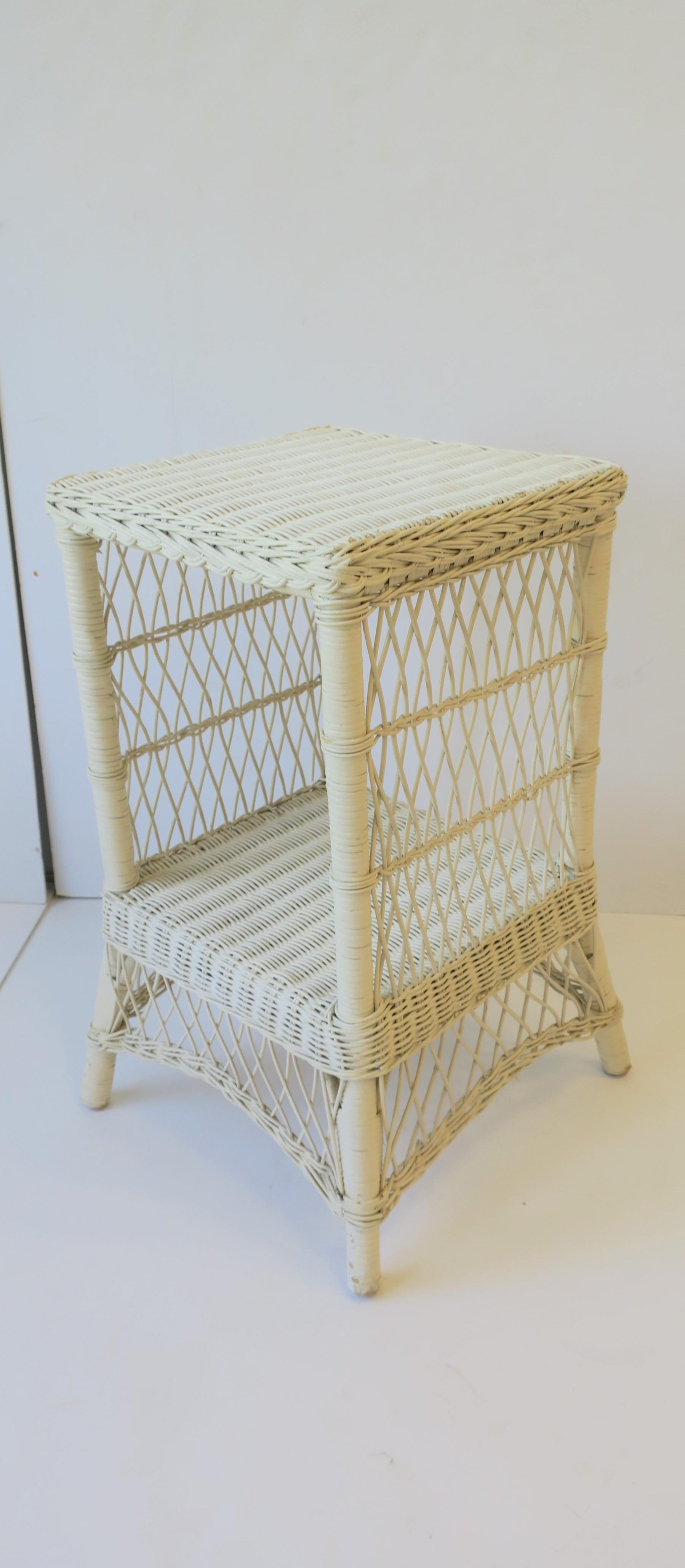 White Wicker End Table or Nightstand Table, circa 1990s 5