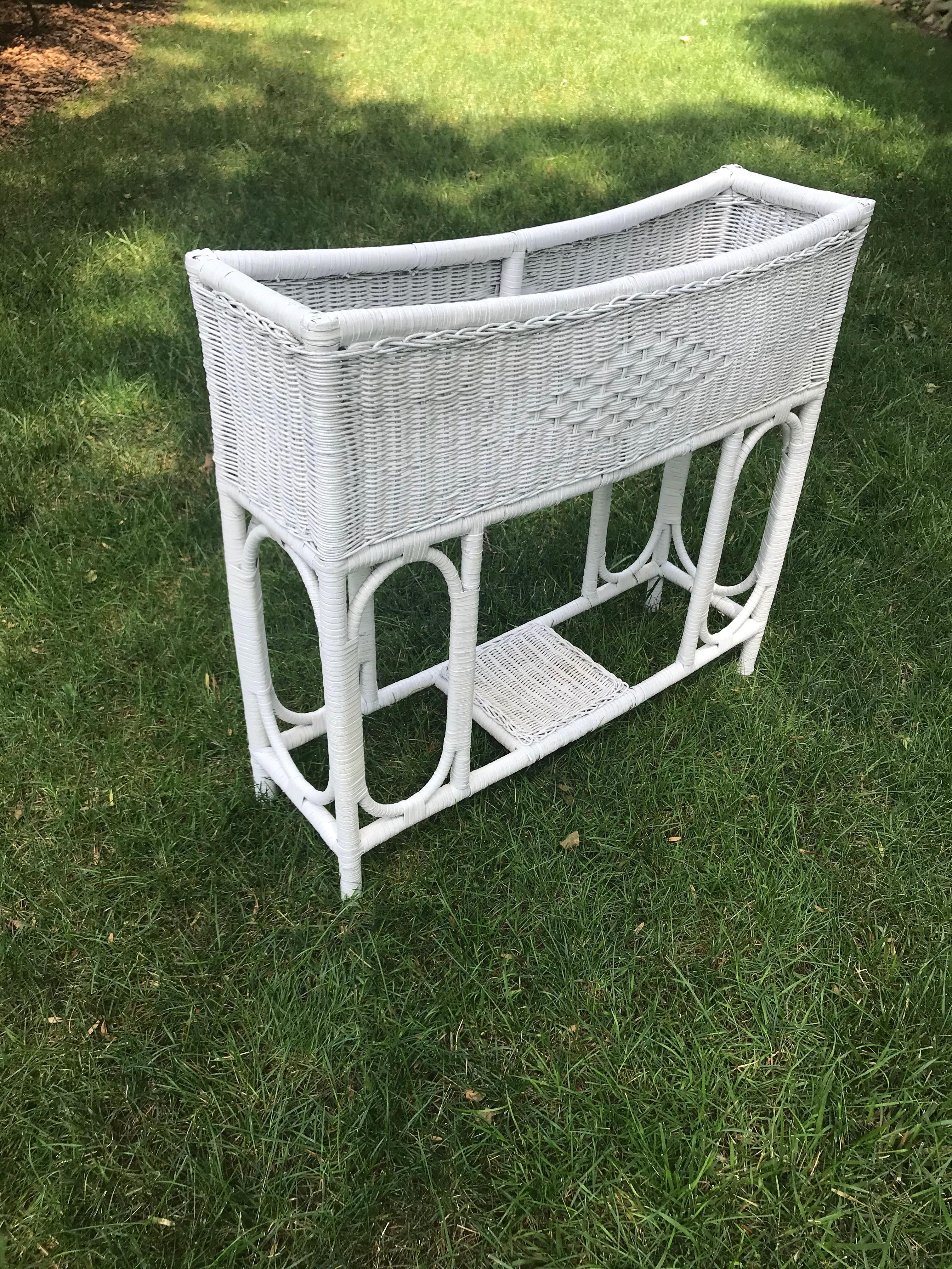 Painted White Wicker Plant Stand