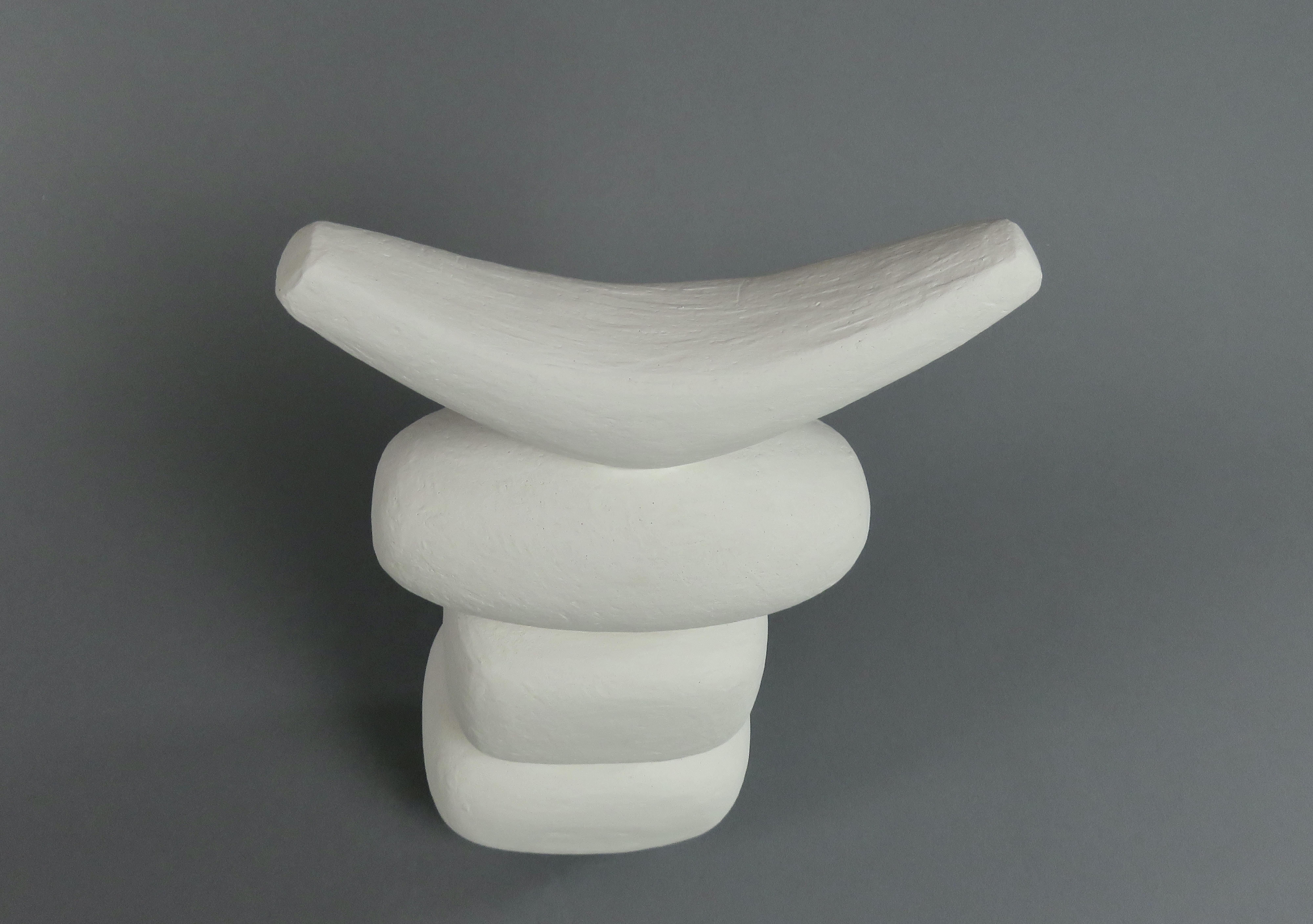 White Winged Crown, 4 Part Ceramic TOTEM, Hand Built Sculpture by H. Starcevic In New Condition For Sale In New York, NY