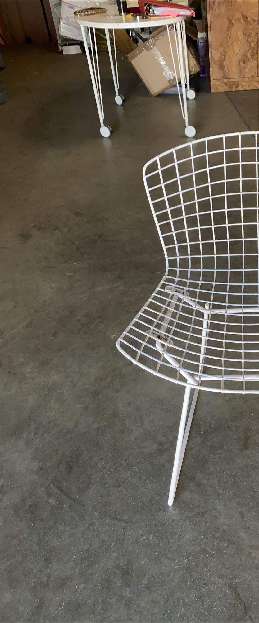White Wire Side Chair by Harry Bertoia for Knoll, 1952 Set of 4 For Sale 6