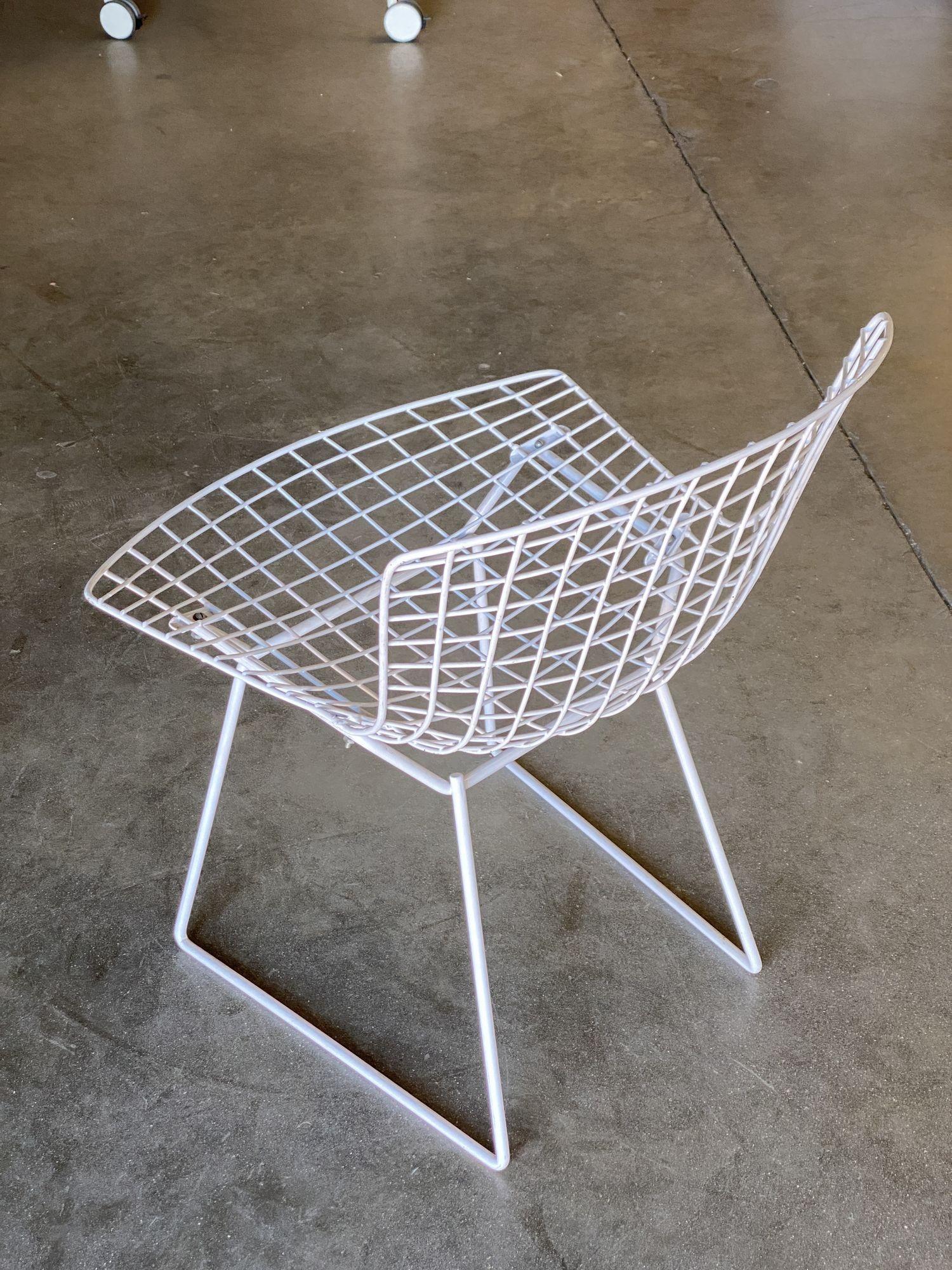 White Wire Side Chair by Harry Bertoia for Knoll, 1952 Set of 4 For Sale 4
