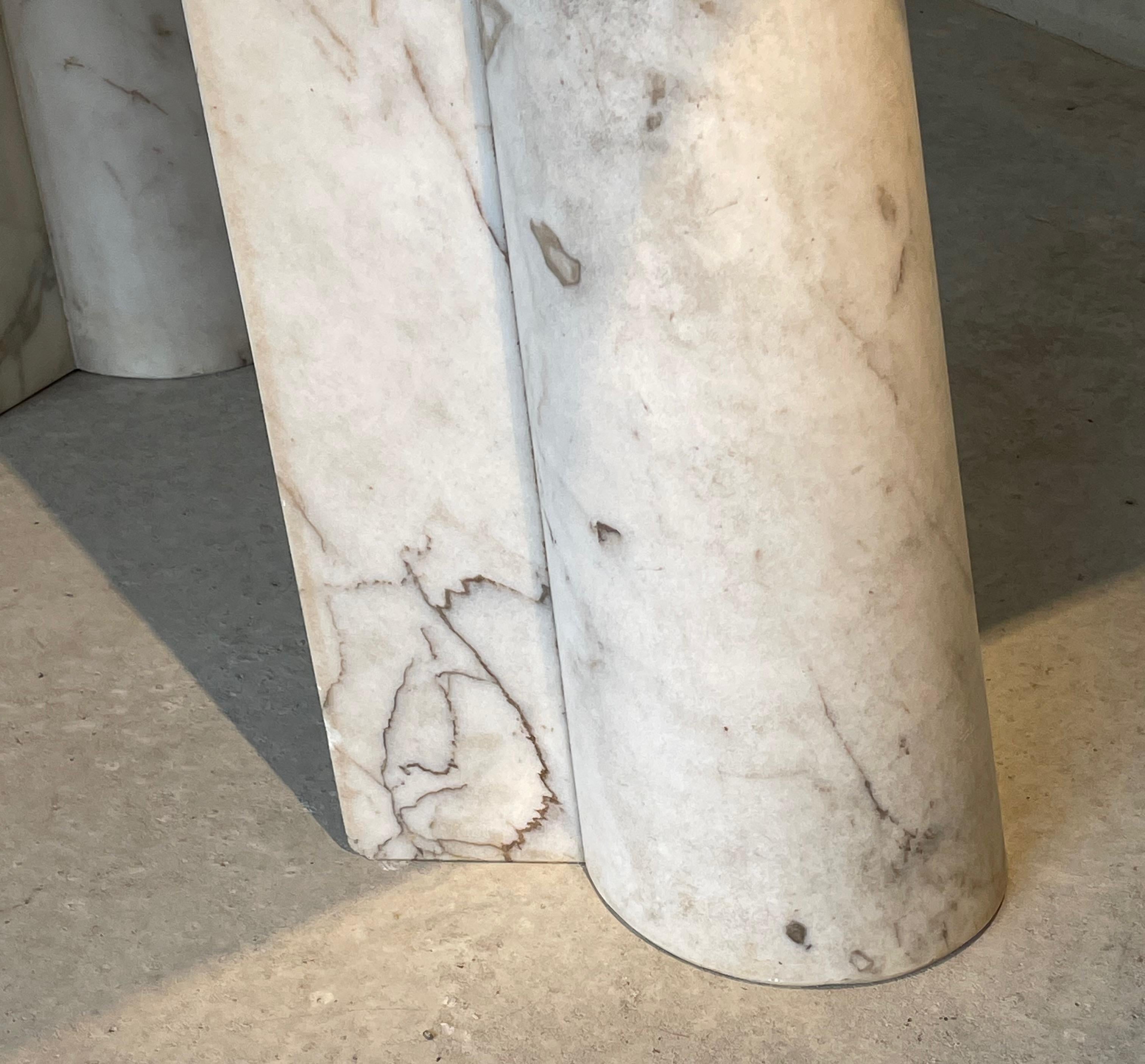 White With Black Veins Marble Center Hall Table, Spain, 1970s In Good Condition For Sale In New York, NY