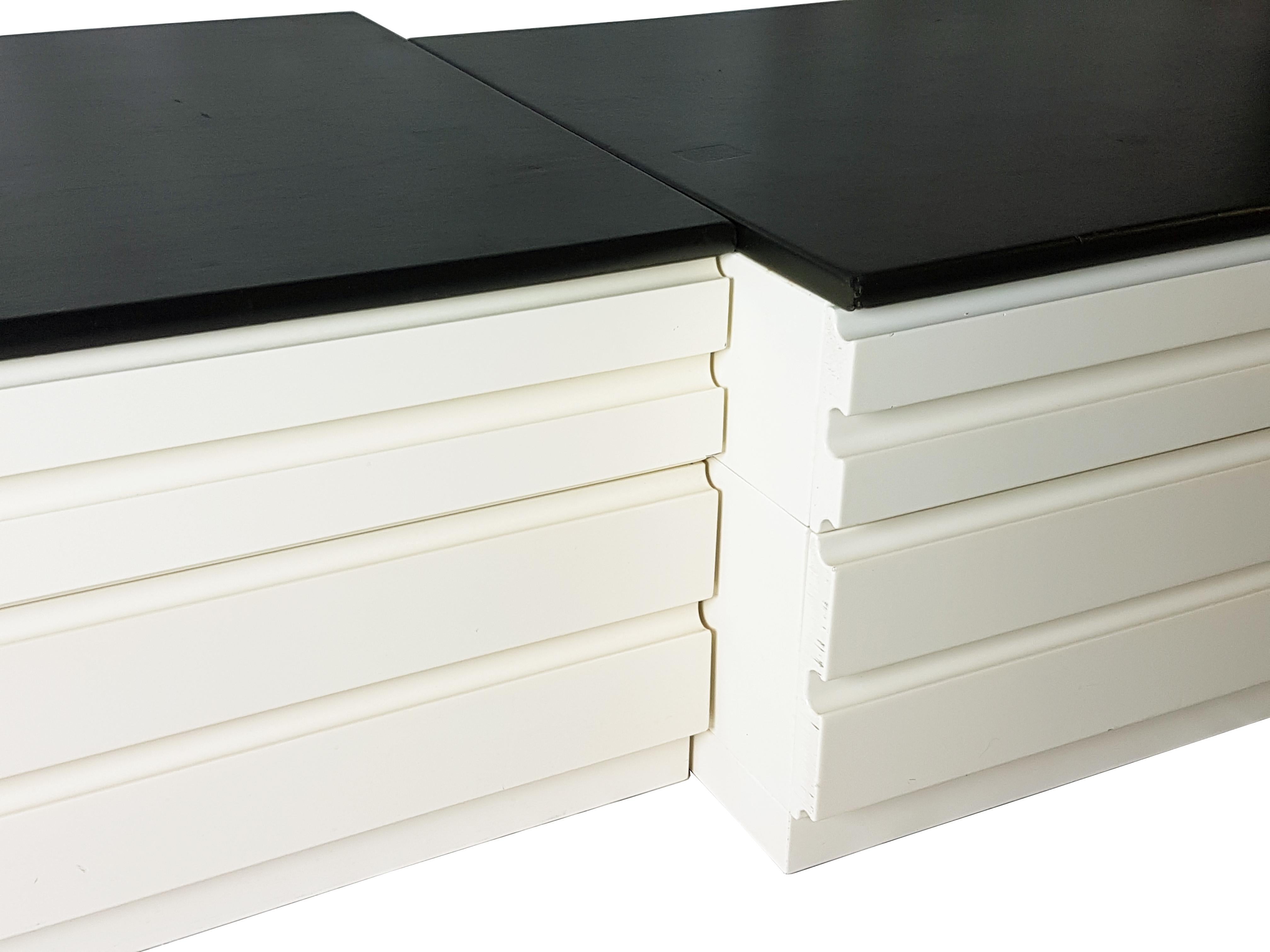 Painted White Wood and Black Skai Samarcanda Chest of Drawers by Magistretti for Poggi For Sale