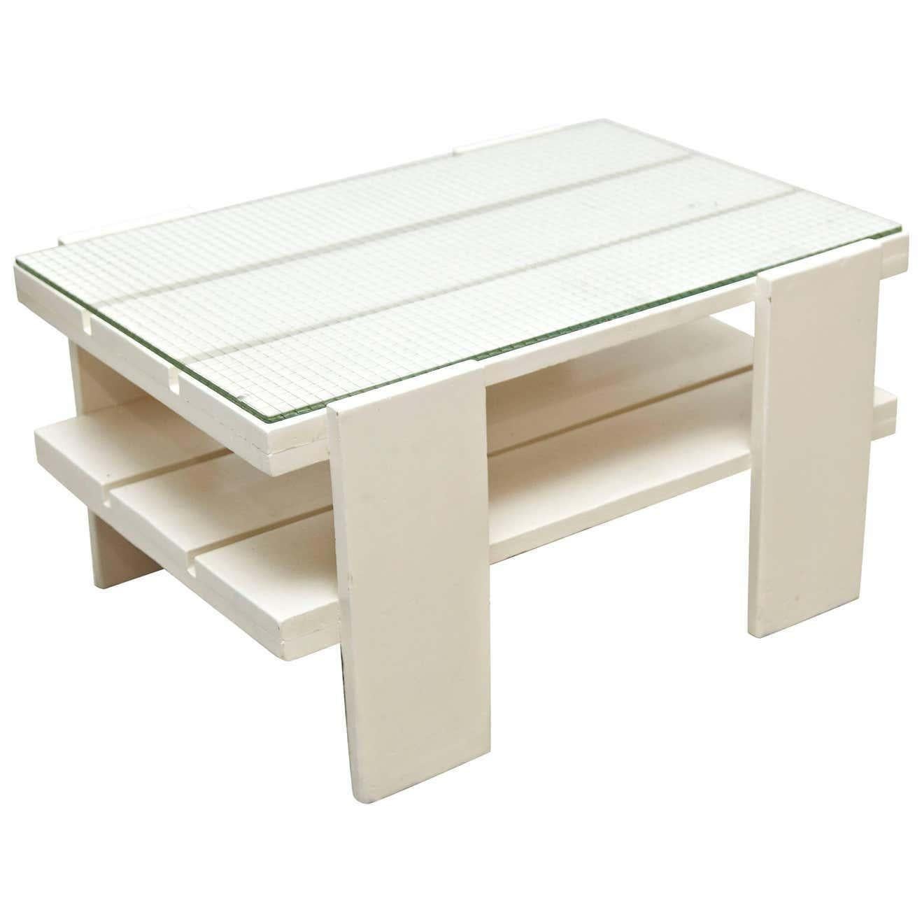 Mid-20th Century White Wood Mid-Century Modern Table in the Style of Gerrit Rietveld, circa 1950 For Sale