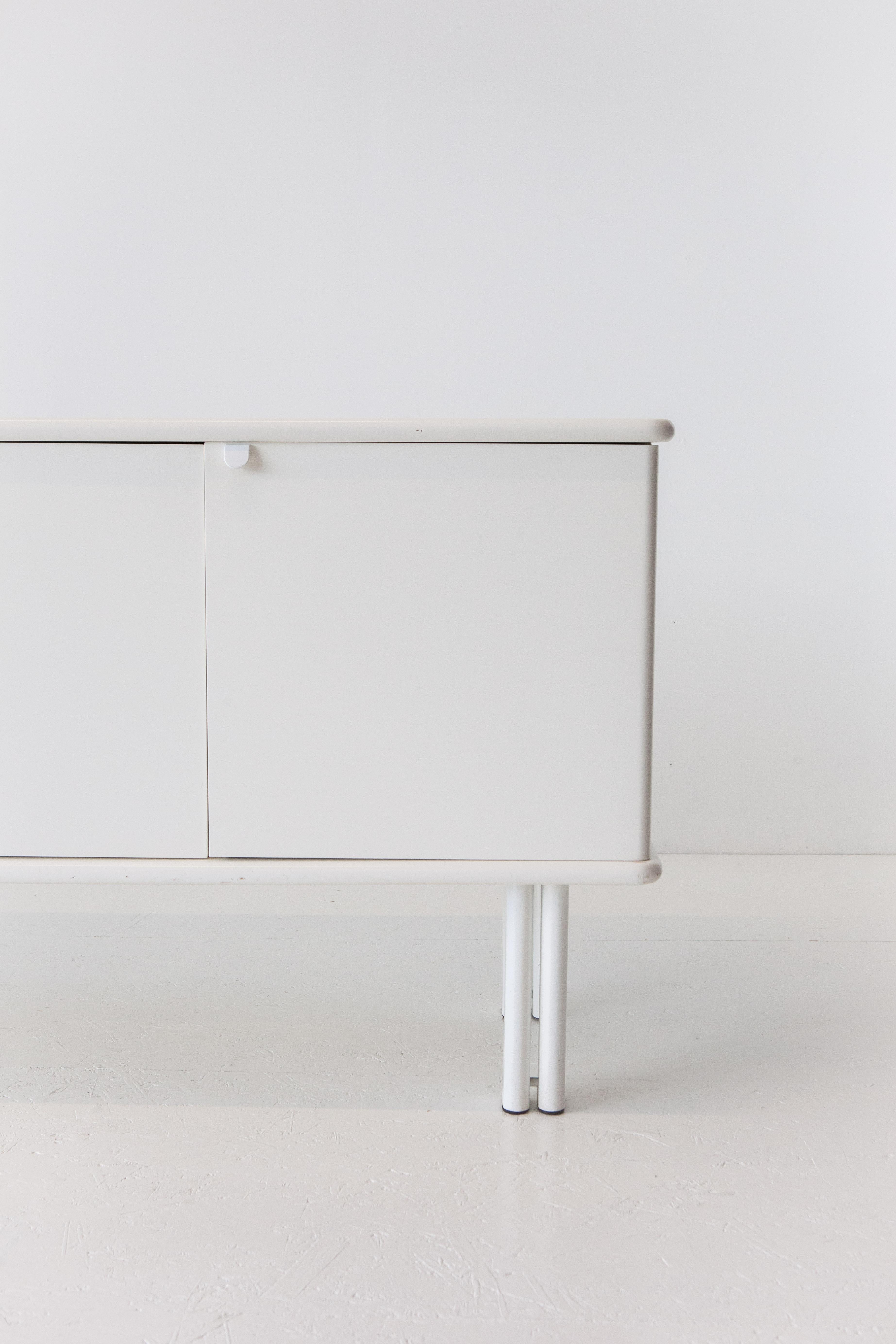 White wooden sideboard CRA 041 by Dick Spierenburg for Castelijn,  1980s For Sale 1