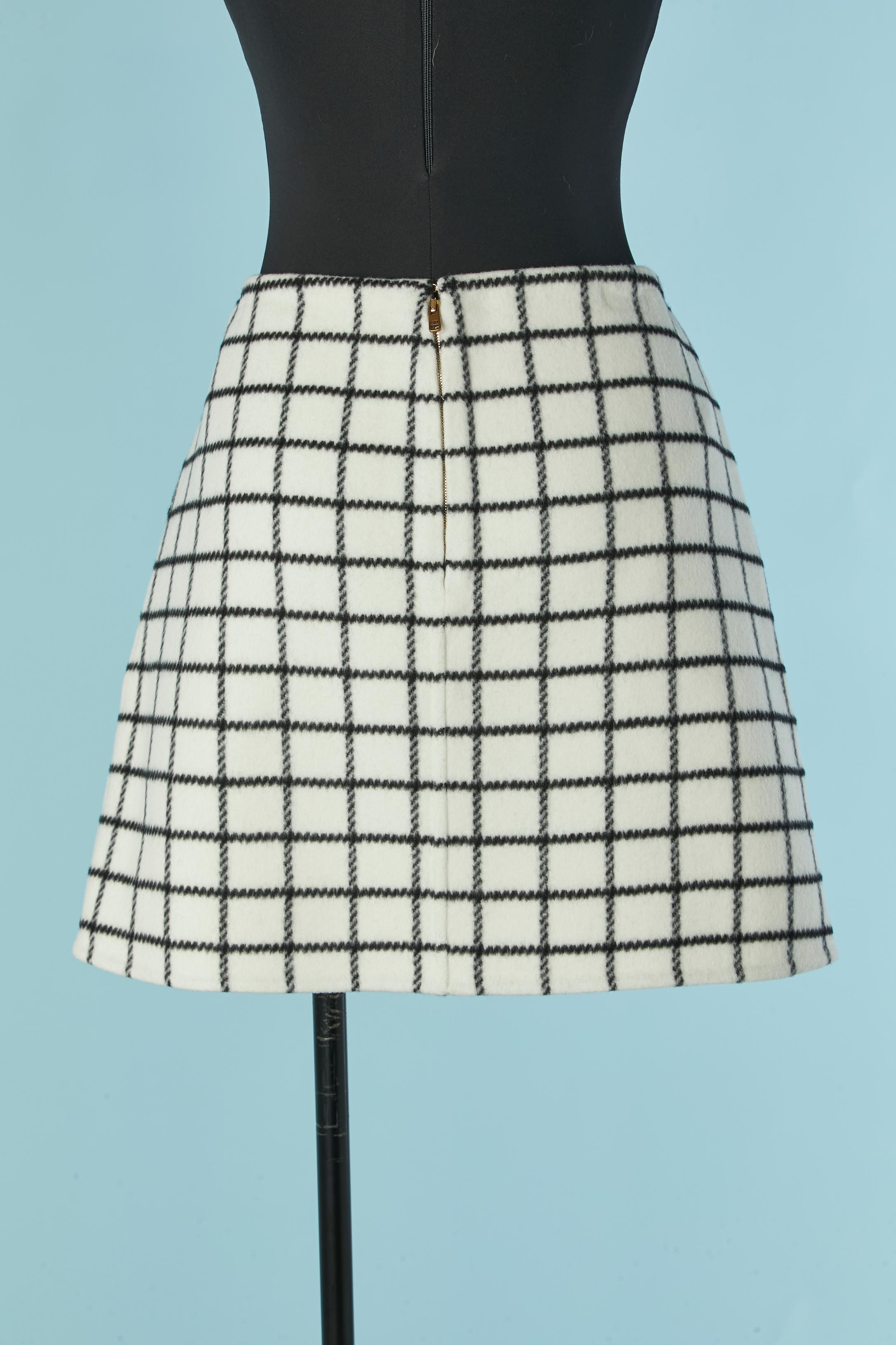 Jupe en laine blanche à carreaux noirs CHRISTIAN DIOR Excellent état - En vente à Saint-Ouen-Sur-Seine, FR