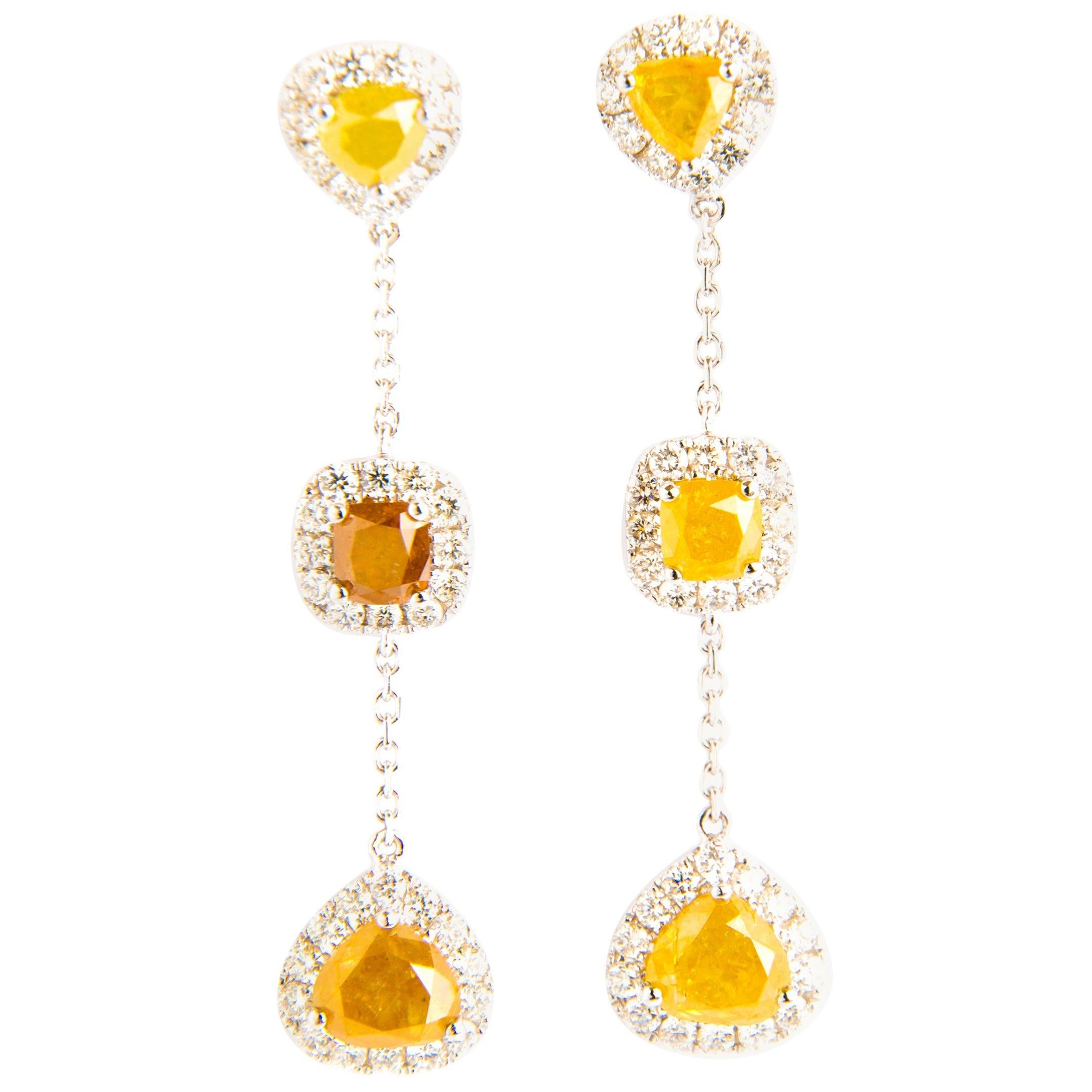 White, Yellow and Brown Diamonds 4.81 Carat in 18 Karat Gold Dangle Earrings For Sale
