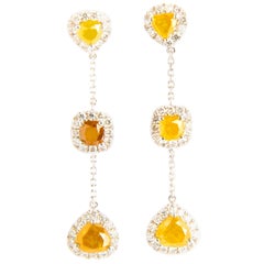 White, Yellow and Brown Diamonds 4.81 Carat in 18 Karat Gold Dangle Earrings White, Yellow and Brown Diamonds 4.81 Carat in 18 Karat Gold Dangle Earrings