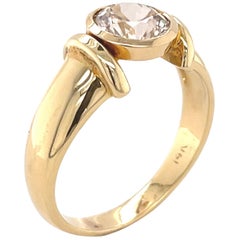 White Zircon Ring in 14 Karat Yellow Gold