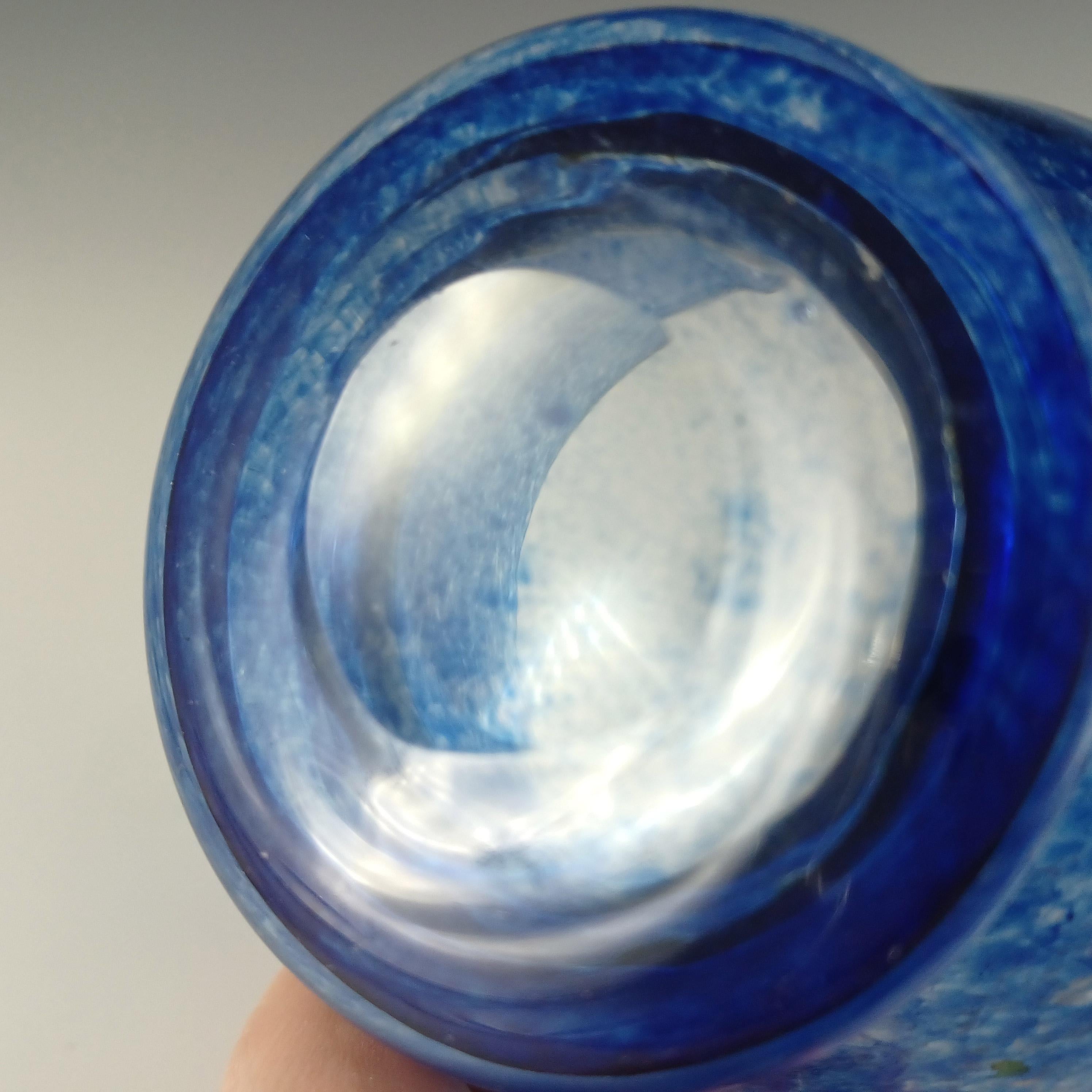 Whitefriars #7170 William Butler Vaso / Ciotola in vetro blu torbido in vendita 3