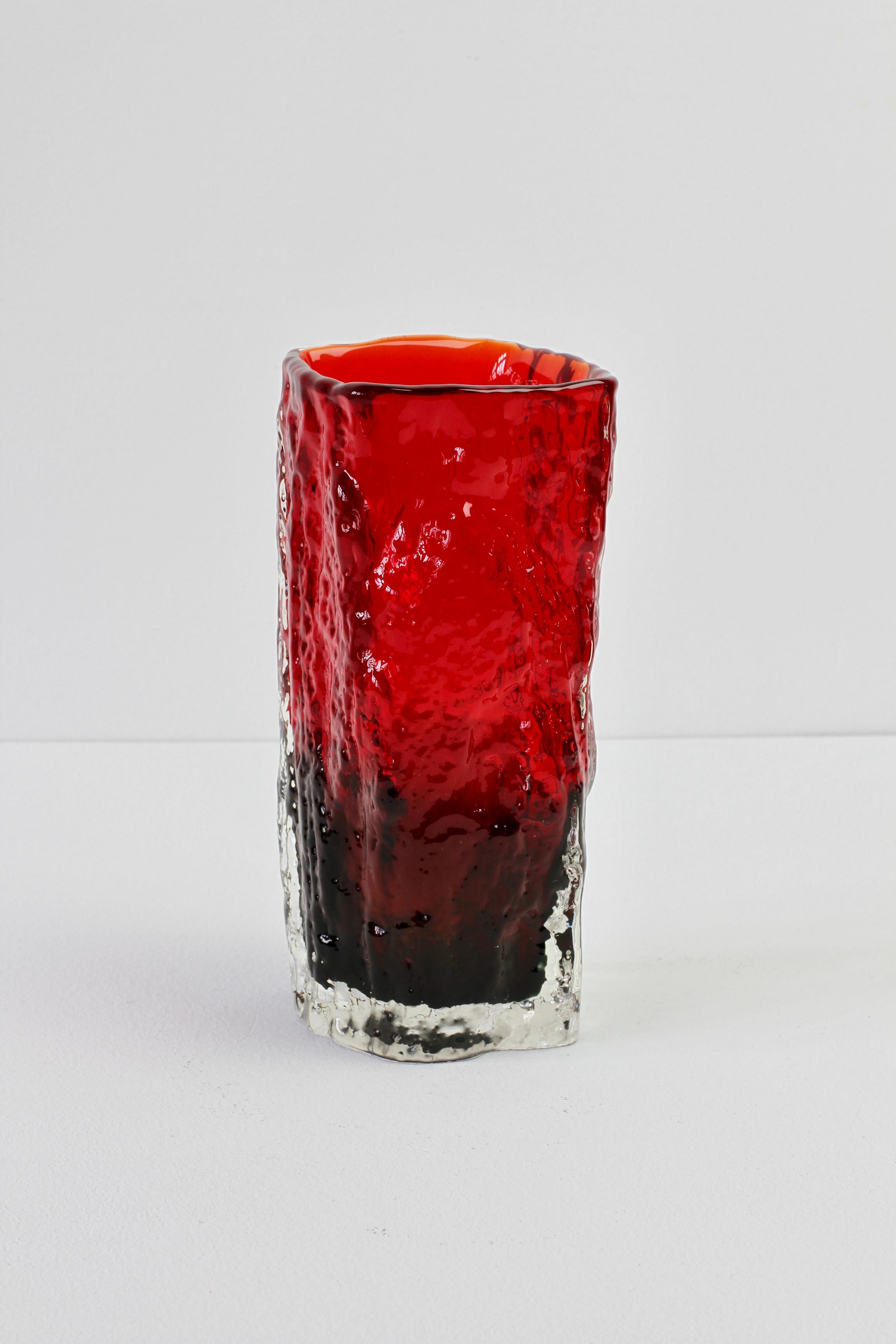 Whitefriars Style Vintage 1970s Vibrant Ruby Red Tree Bark Textured Glass Vase For Sale 2