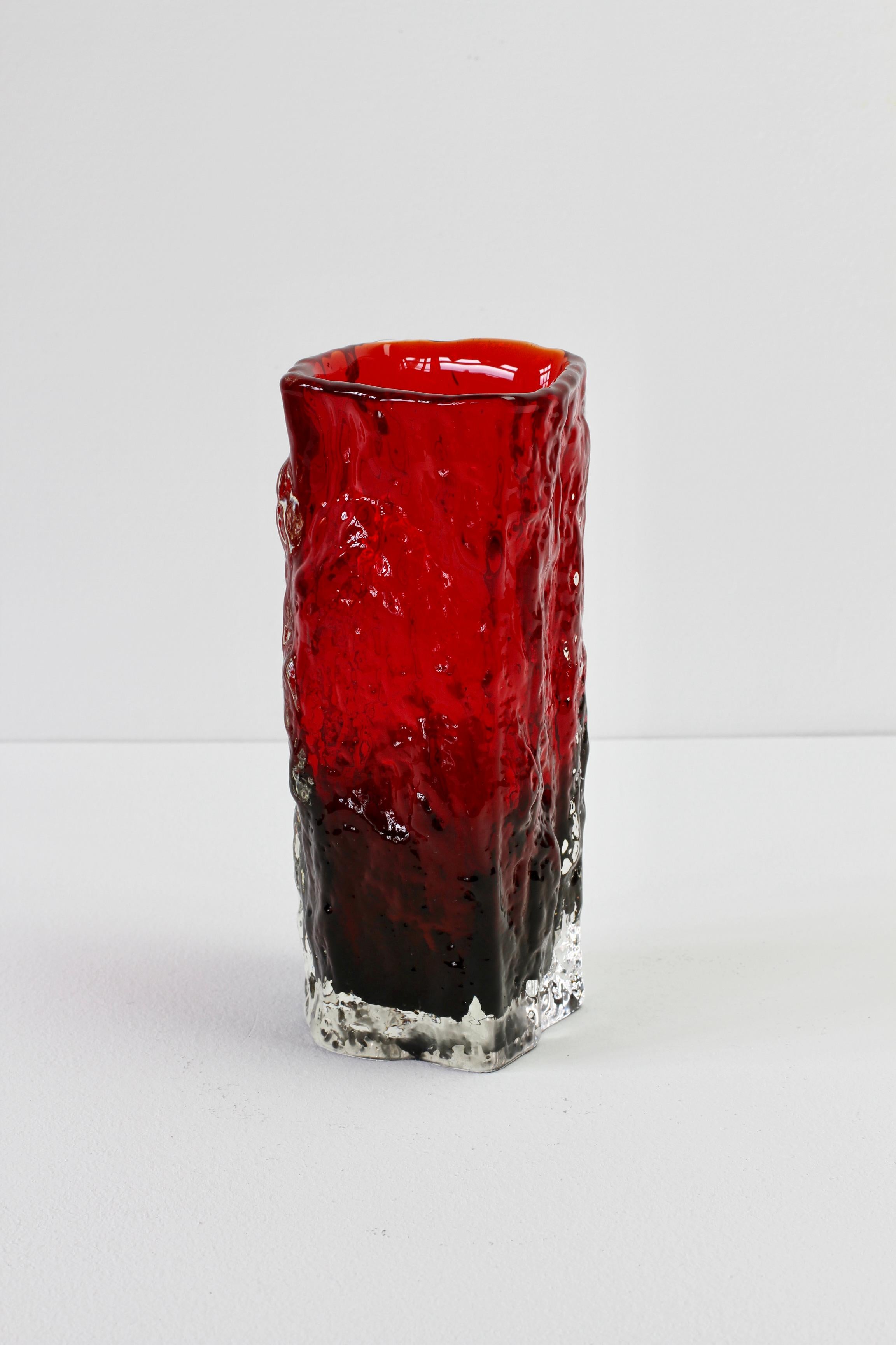 Whitefriars Style Vintage 1970s Vibrant Ruby Red Tree Bark Textured Glass Vase For Sale 1