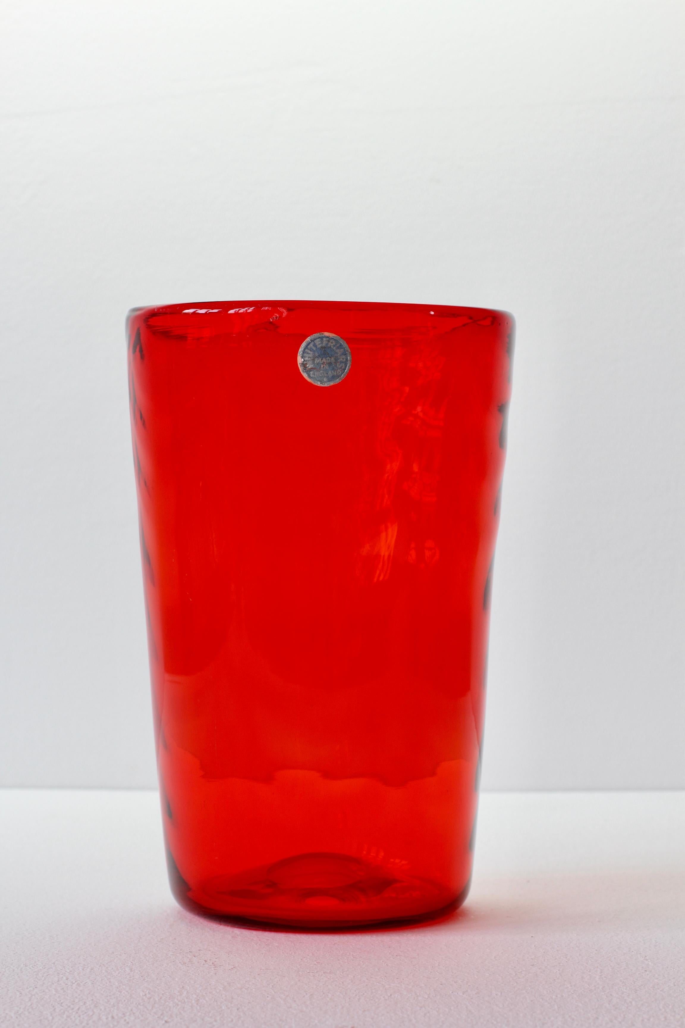 Mid-Century Modern Whitefriars Vintage Vibrant Red Glass Vase by Barnaby Marriott Powel, C. 1940 For Sale