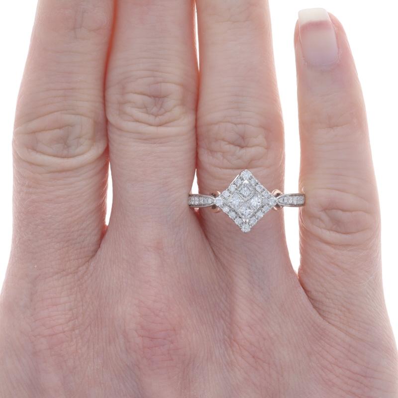 Princess Cut WhiteGold Diamond Cluster Halo Engagement Ring WeddingBands 14k Princess 1.00ctw For Sale