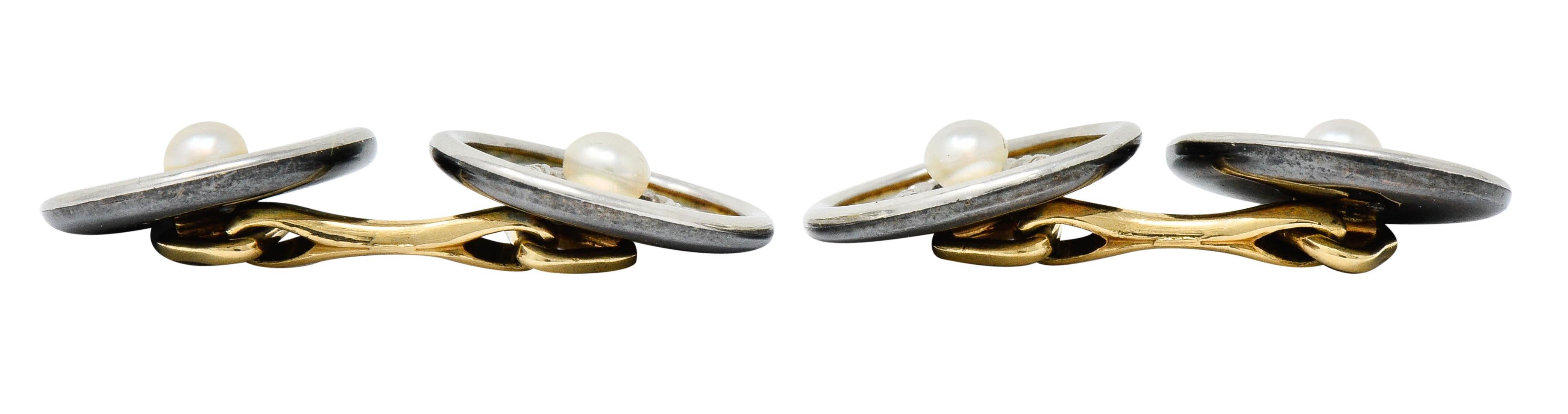 Women's or Men's Whiteside and Blank Pearl Enamel Platinum-Topped 18 Karat Gold Laurel Cufflinks