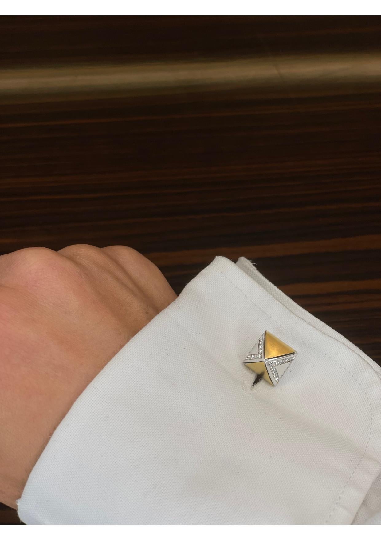Round Cut White & Yellow Gold Cufflinks For Sale