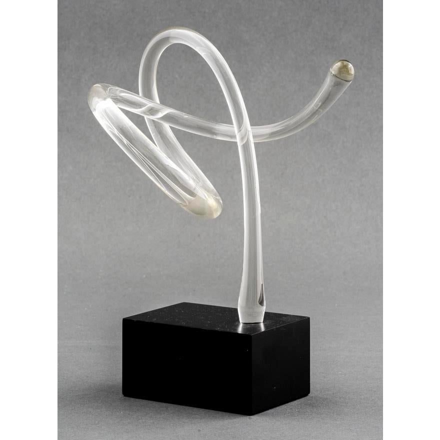 Warner Whitfield and Beatriz Kelemen, abstract glass sculpture, 1990, signed. Measures: 9
