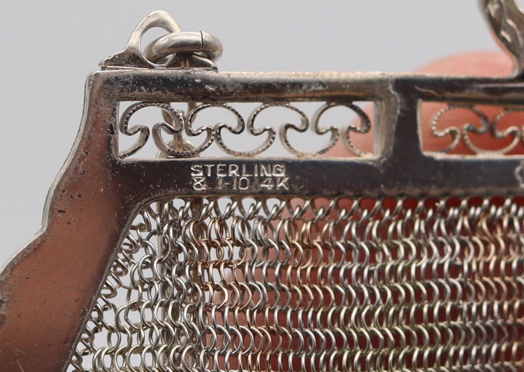 WHITING & DAVIS CO. 1920 Art-Deco Cocktail Mesh Geldbörse in 14Kt Gold & Sterling (Frühes 20. Jahrhundert) im Angebot