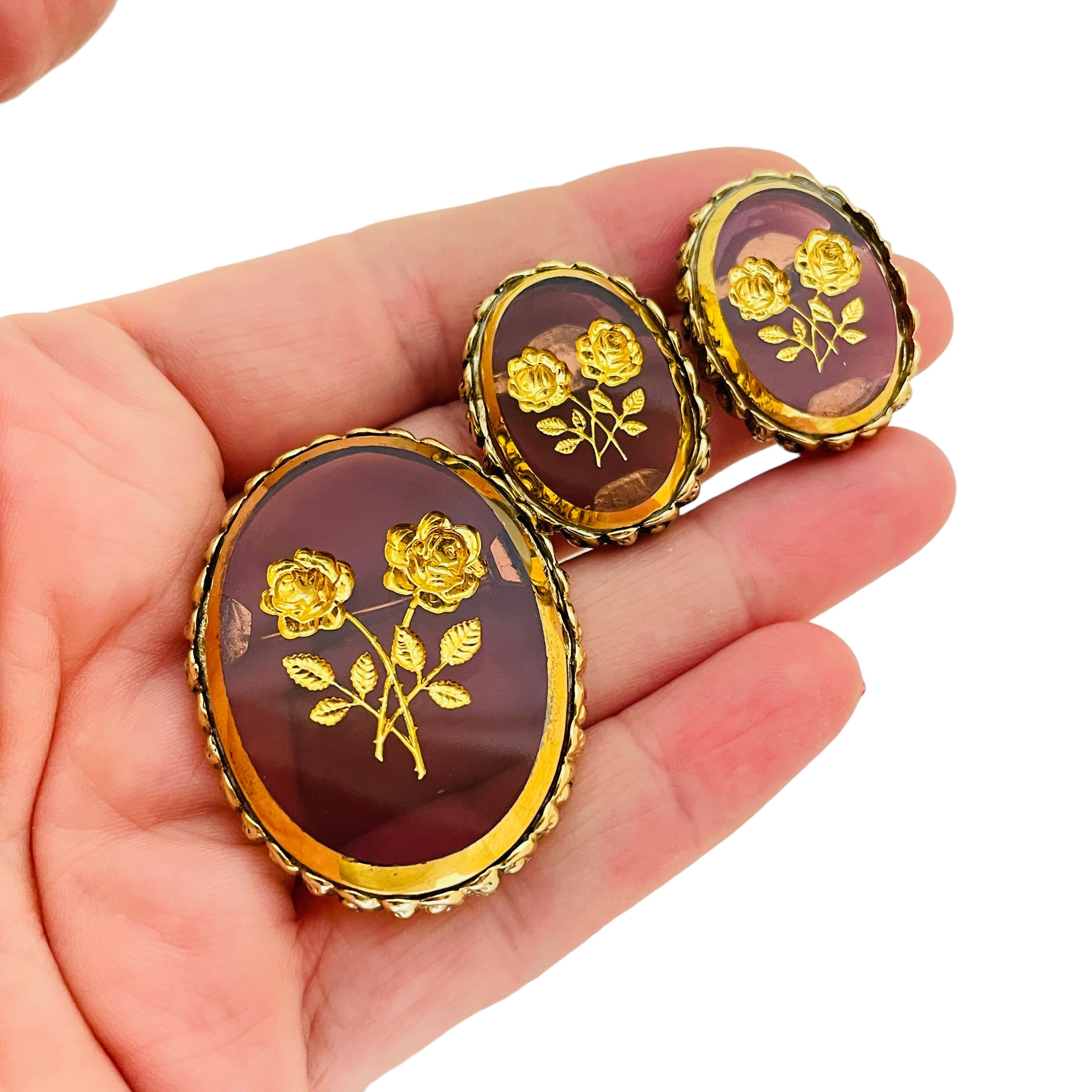 WHITING & DAVIS signed gold glass designer clip on earrings brooch set For Sale 4