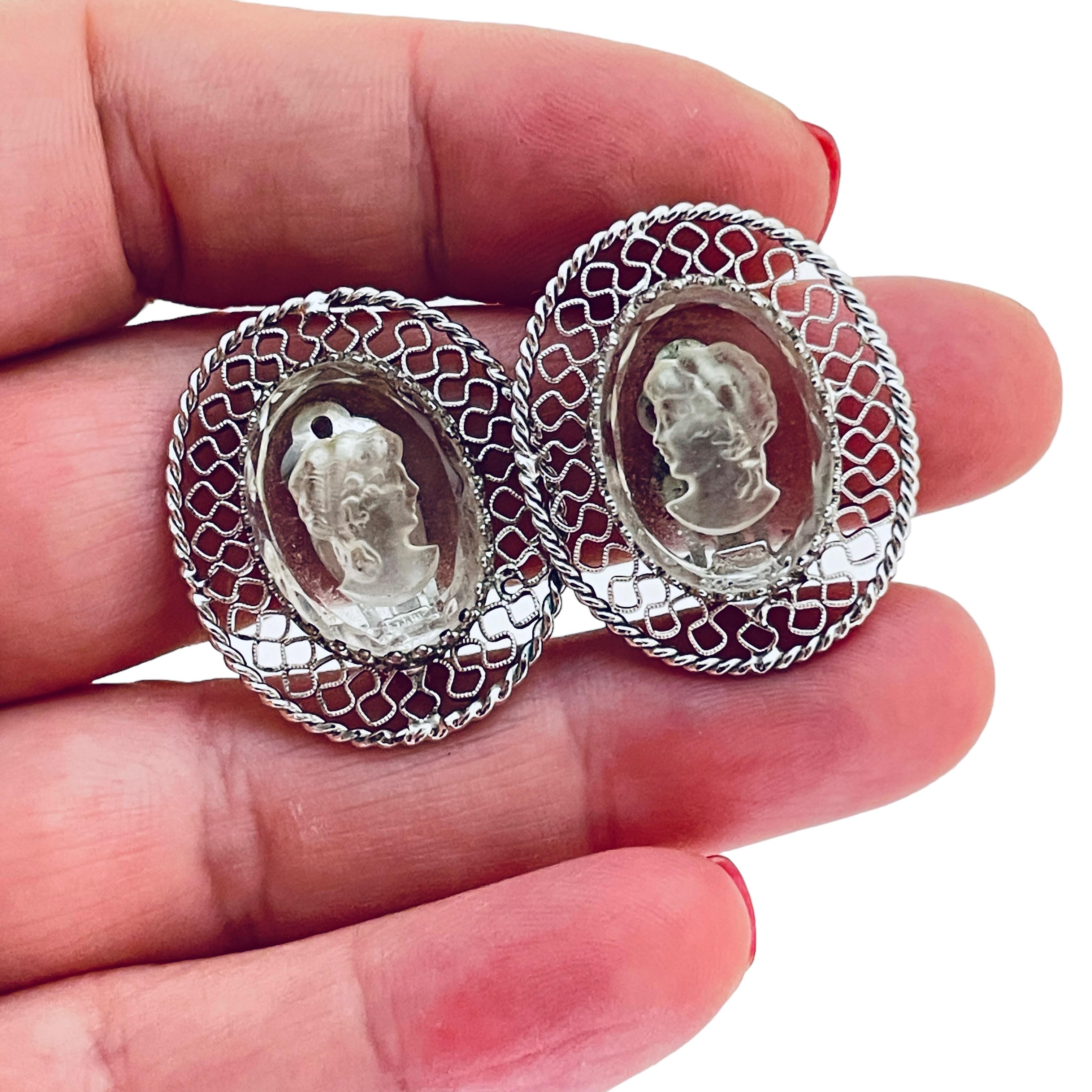 Women's WHITING & DAVIS signed silver carved cameo glass designer clip on earrings For Sale