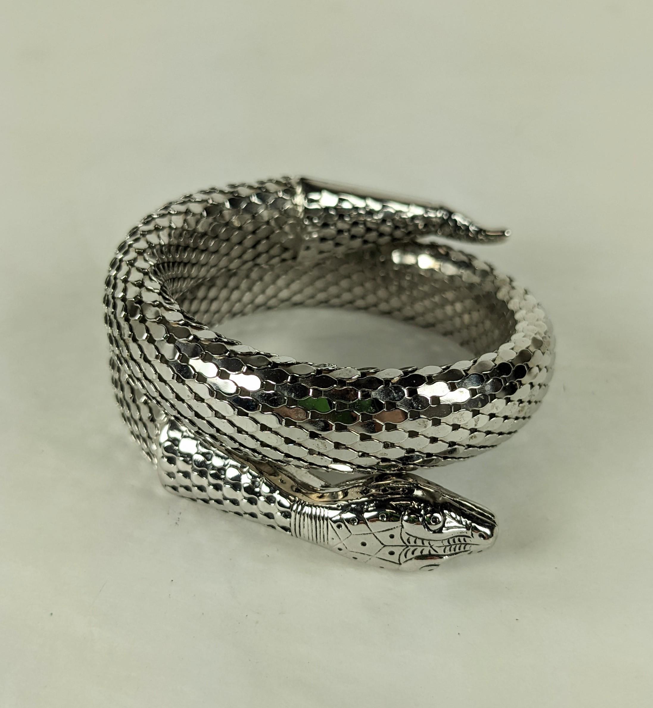Whiting Davis Silver Schlangenklemmer im Zustand „Hervorragend“ im Angebot in New York, NY