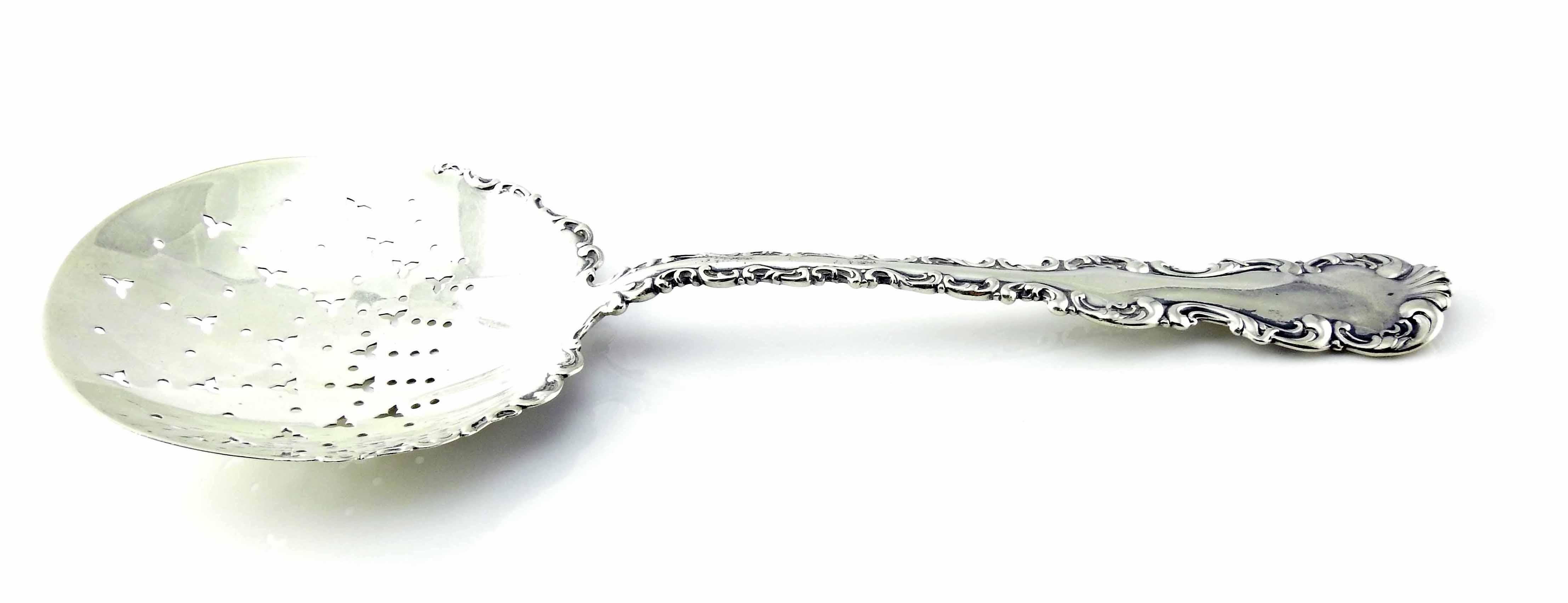 Whiting Manufacturing Co Sterl Silver Louis XV Pierced Pea Serving Spoon #4388 For Sale 5