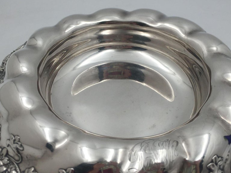 Whiting Sterling Silver 1905 Centerpiece/Fruit Bowl in Art Nouveau Style In Good Condition For Sale In New York, NY