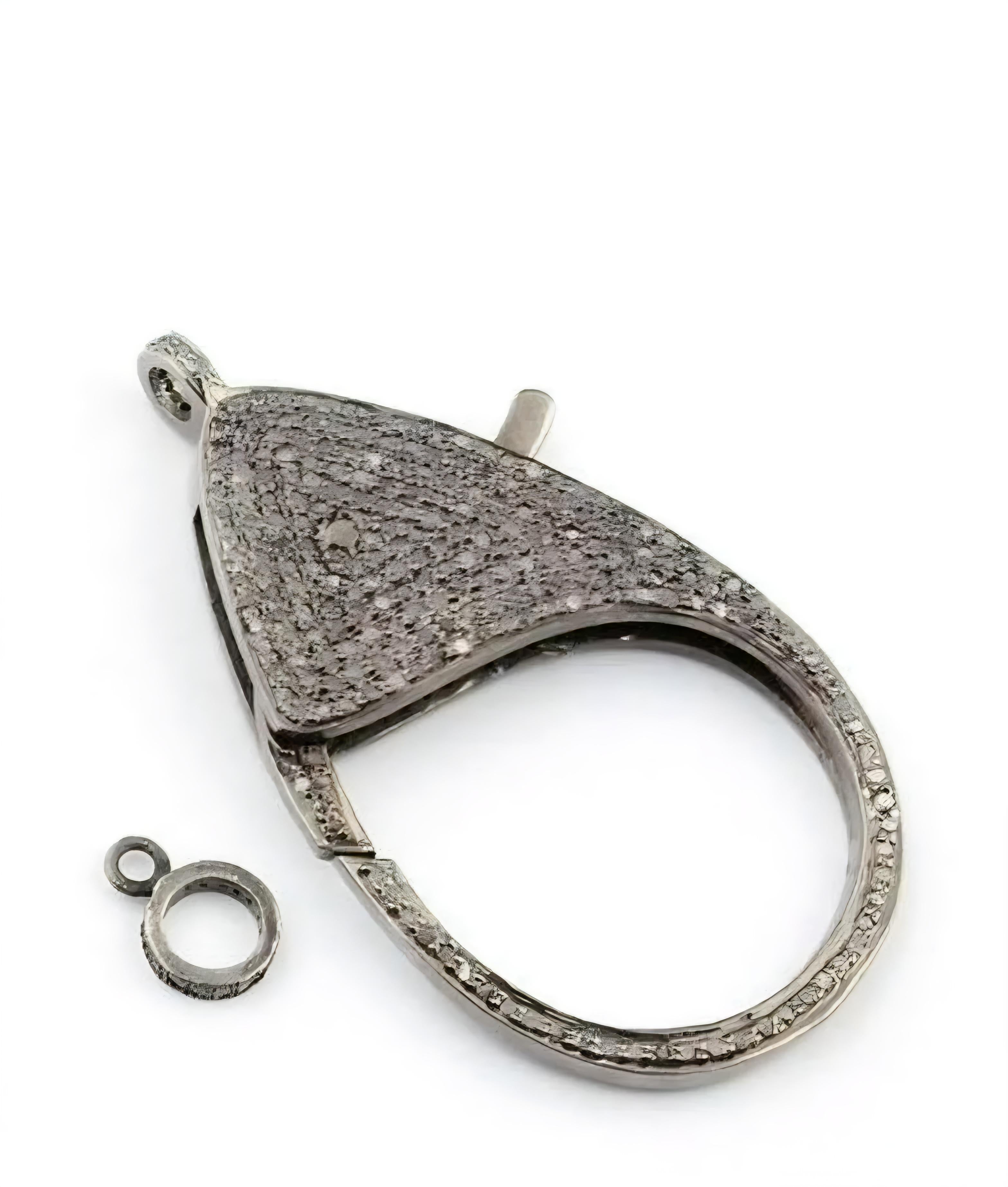 Pave Diamond Lobster Clasp 925 Silver Diamond Necklace Connector Findings Supply
Light weight can be worn everyday

Additional information:
Condition: New: A brand-new, unused, unopened, undamaged item (including handmade items). See the seller's
