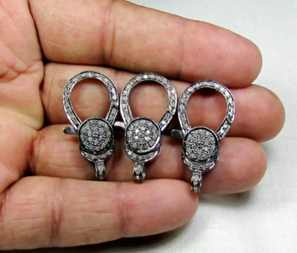 Pave Diamond Lobster Clasp 925 Silver Diamond Necklace Connector Findings Supply
Light weight can be worn everyday

Additional information:
Condition: New: A brand-new, unused, unopened, undamaged item (including handmade items). See the seller's