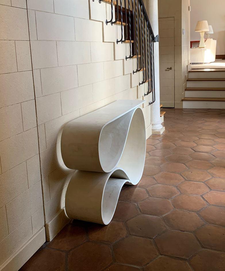 Whorl-Konsole aus weißem poliertem Beton von Neal Aronowitz Design im Angebot 5