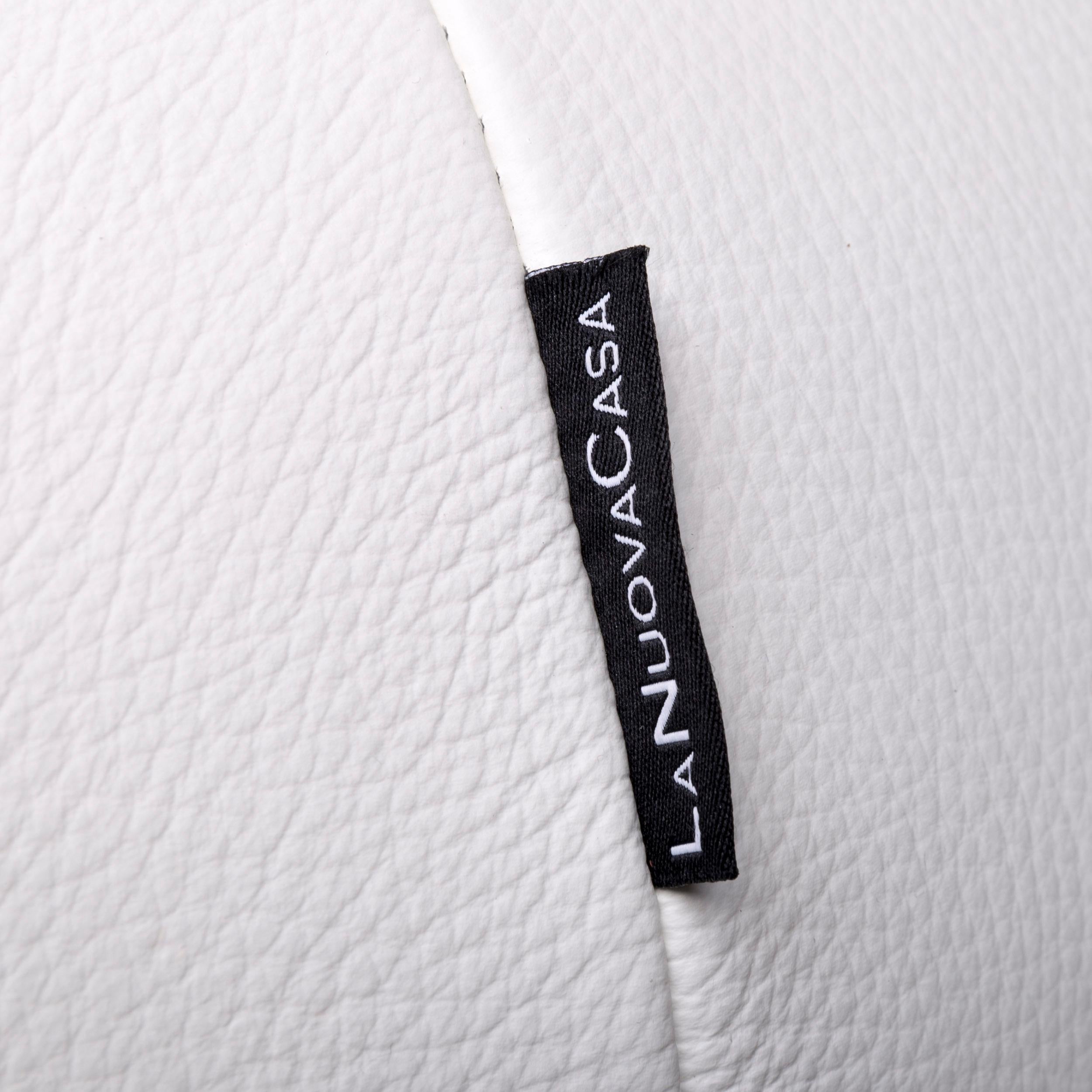 perfektes La nuova Casa Designer-Leder-Sofa aus weißem echtem Leder (21. Jahrhundert und zeitgenössisch) im Angebot
