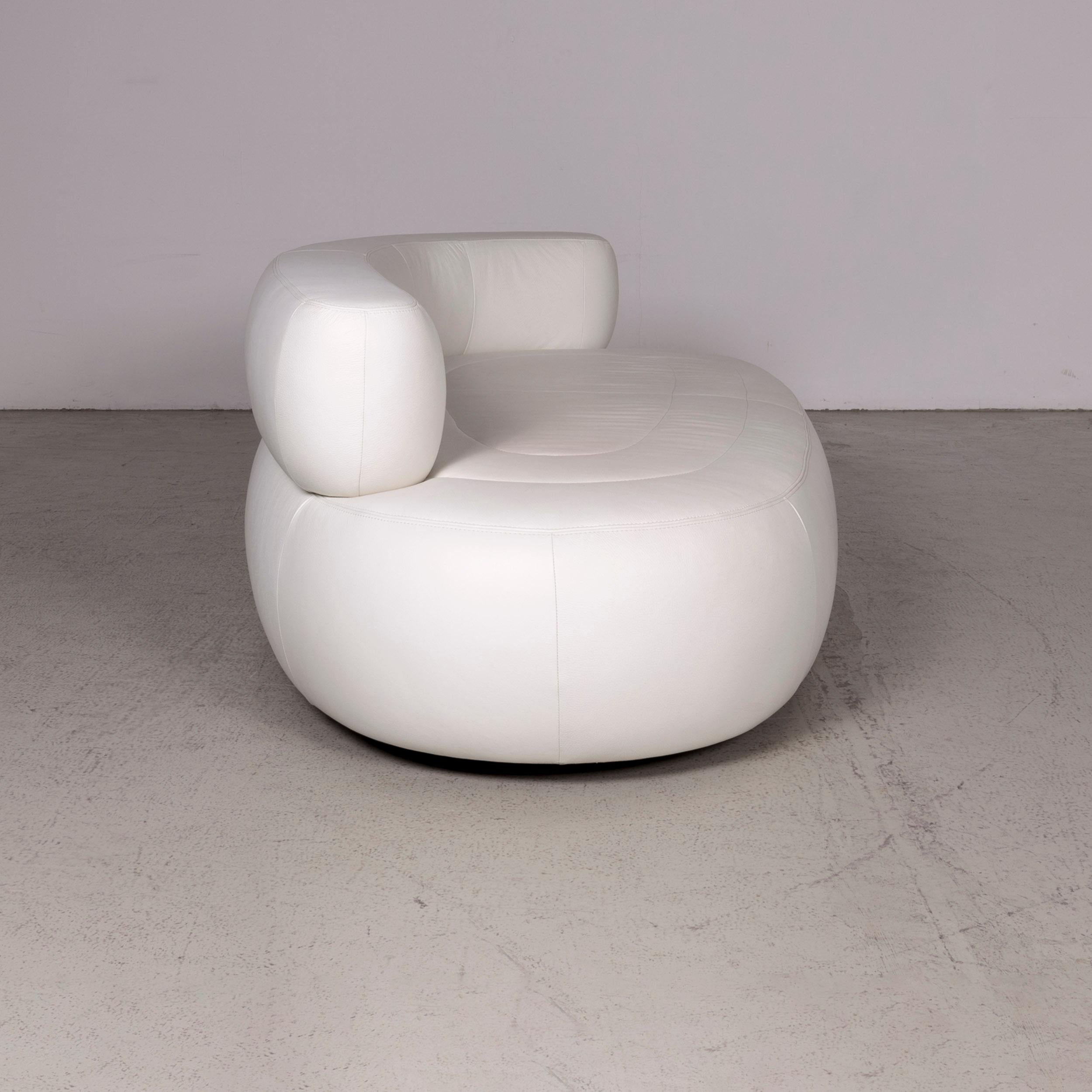 perfektes La nuova Casa Designer-Leder-Sofa aus weißem echtem Leder im Angebot 1