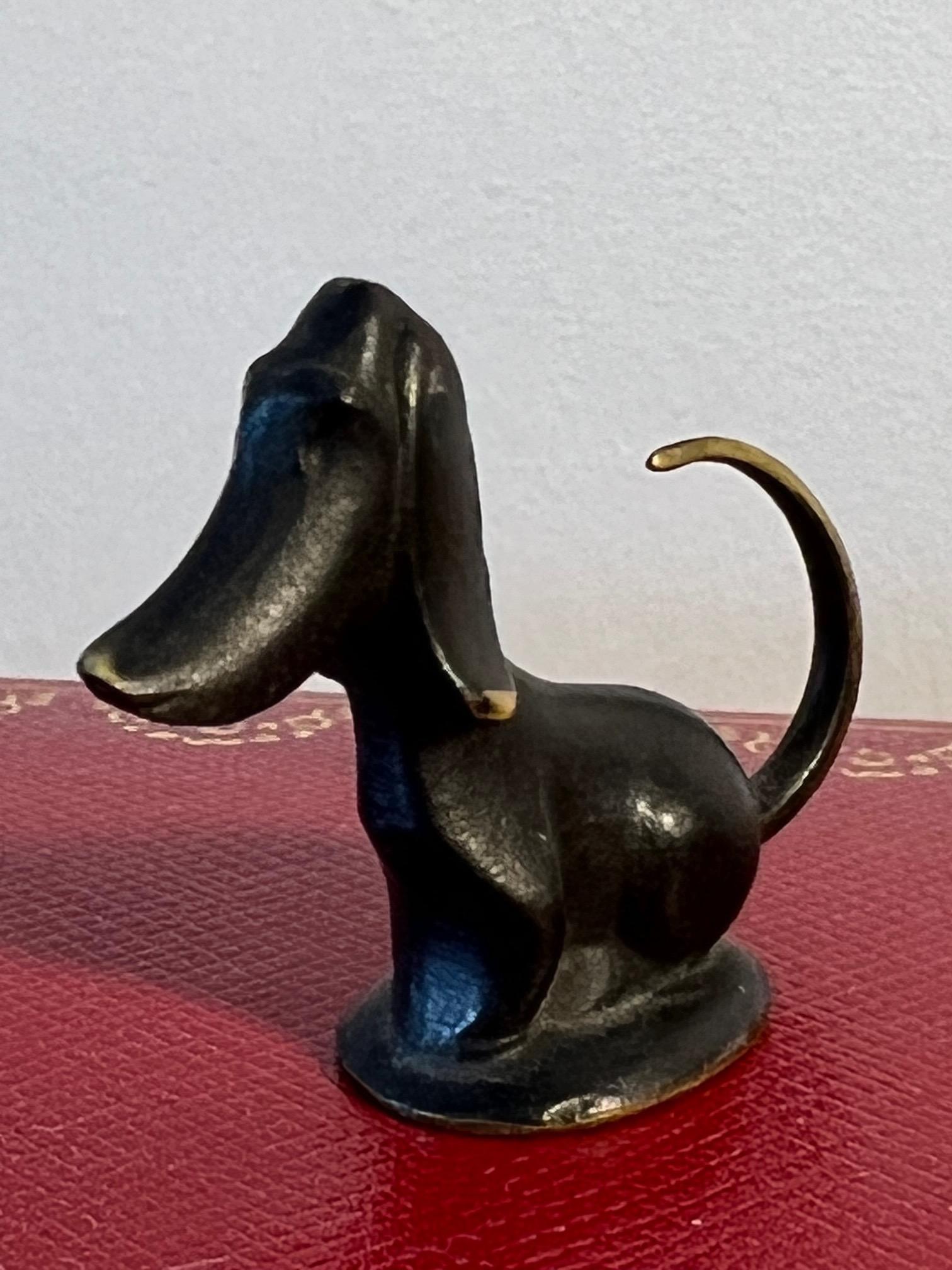 WHW Hagenauer Art Deco Bronze Dachshund Österreich Miniatur Figur (Österreichisch) im Angebot