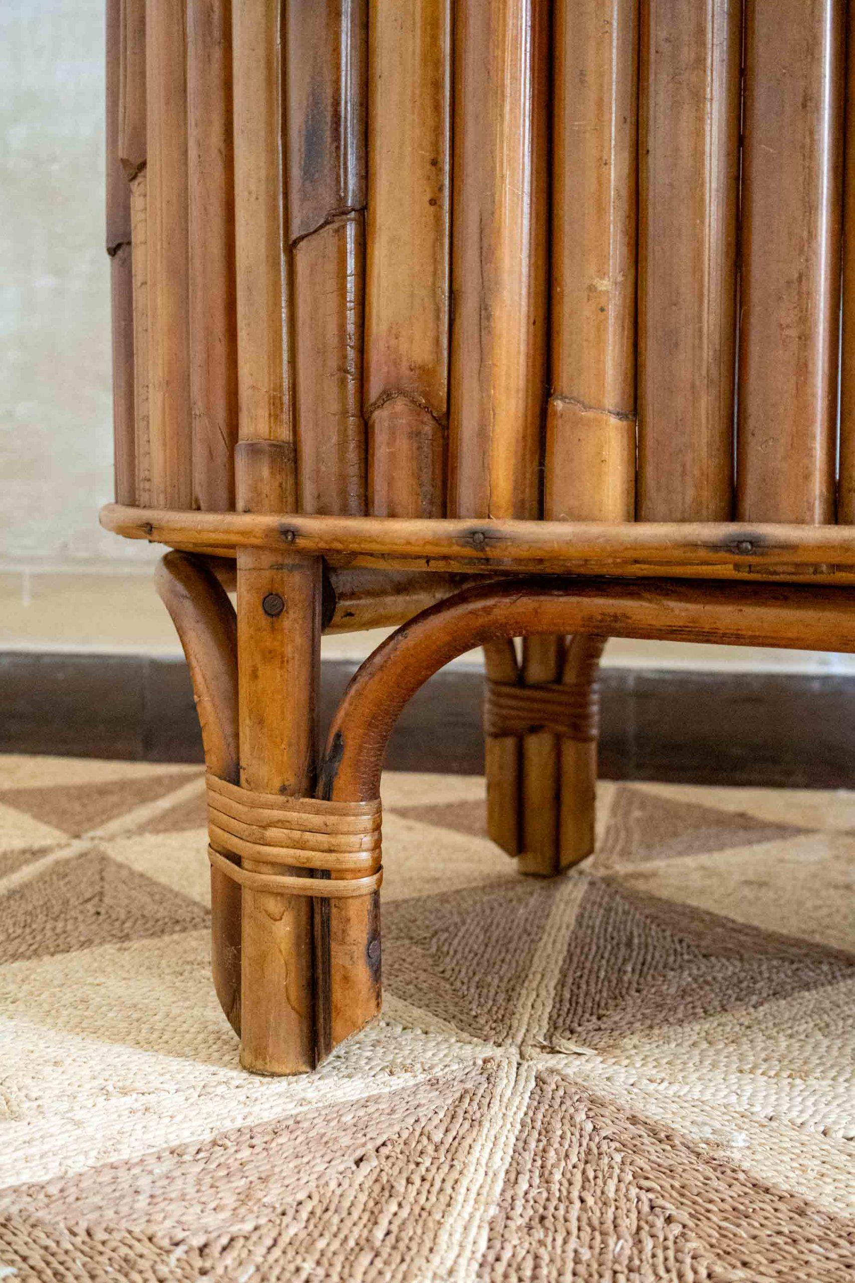 Wicker and Bamboo Bar Cabinet – 1970s in vendita 2
