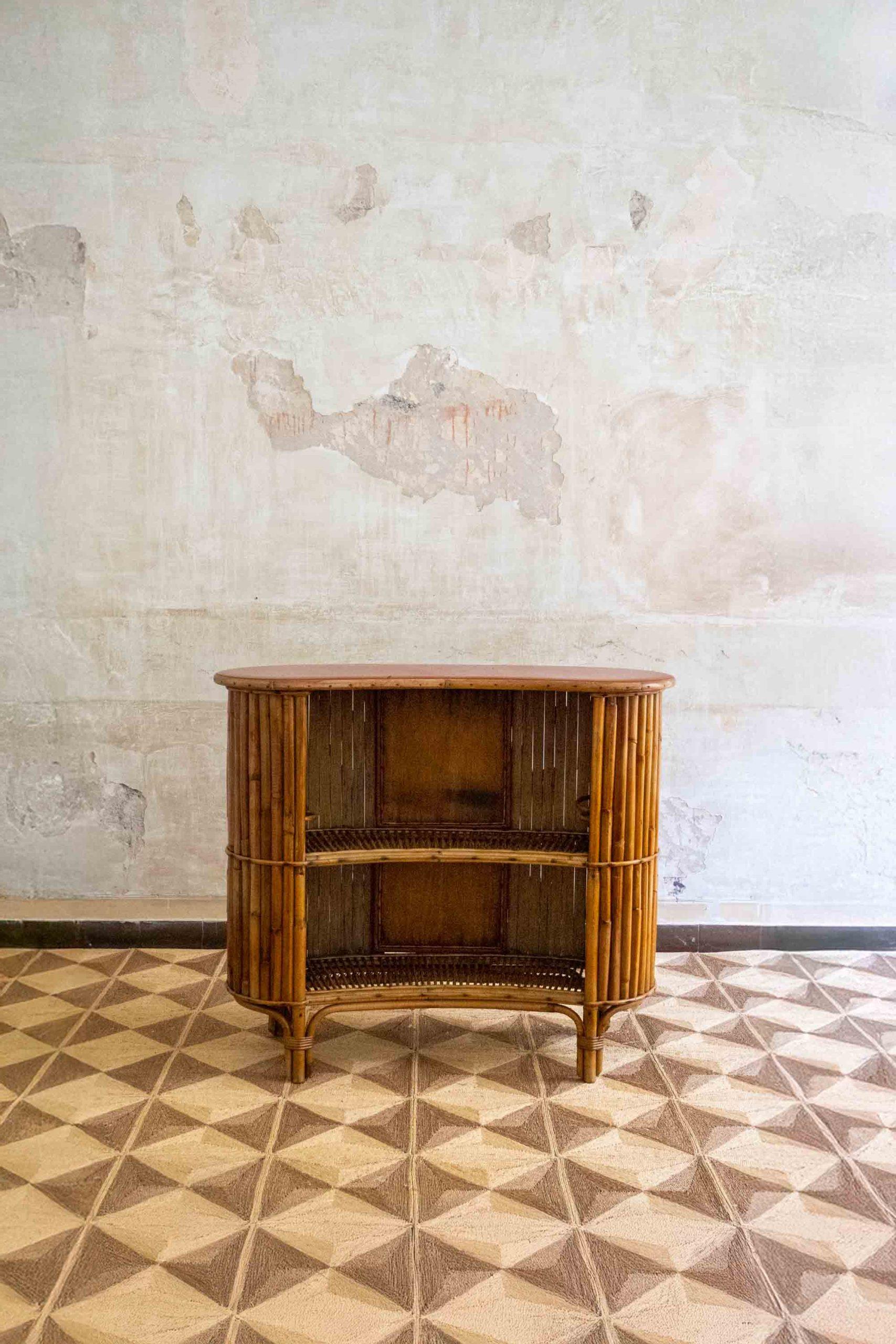 Wicker and Bamboo Bar Cabinet – 1970s in vendita 3