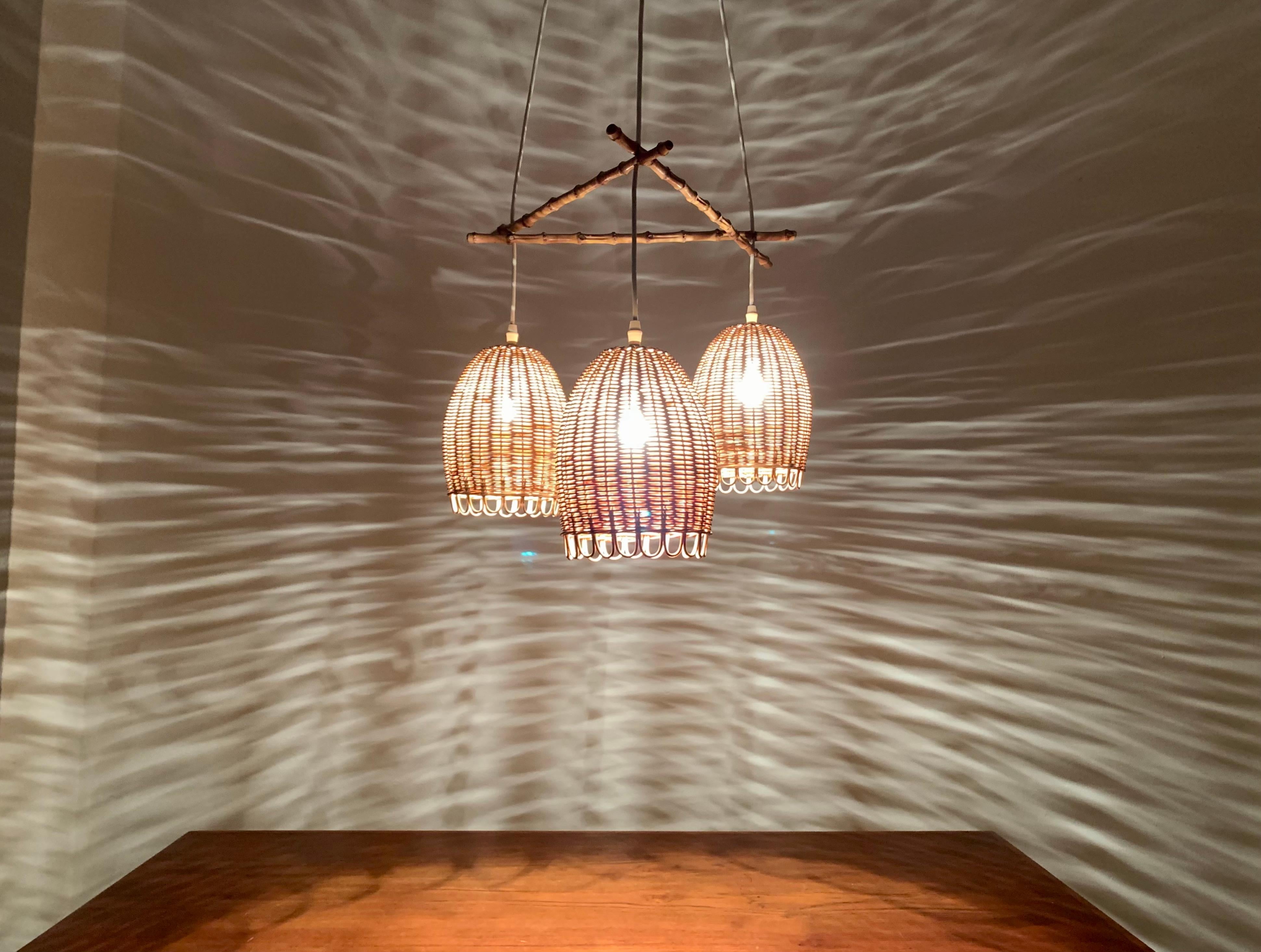 Wicker and Bamboo Cascading Lamp en vente 8