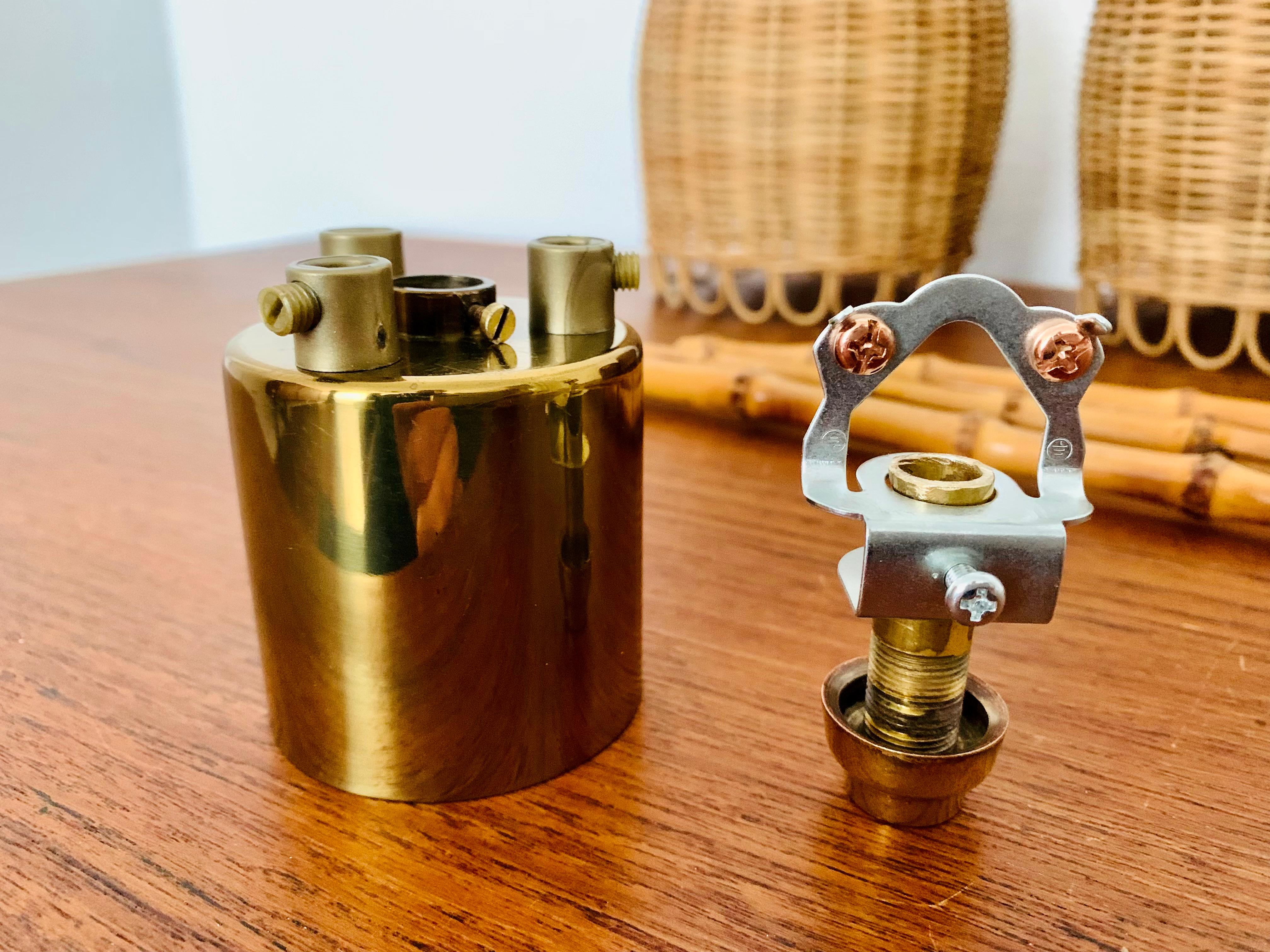 Wicker and Bamboo Cascading Lamp en vente 13