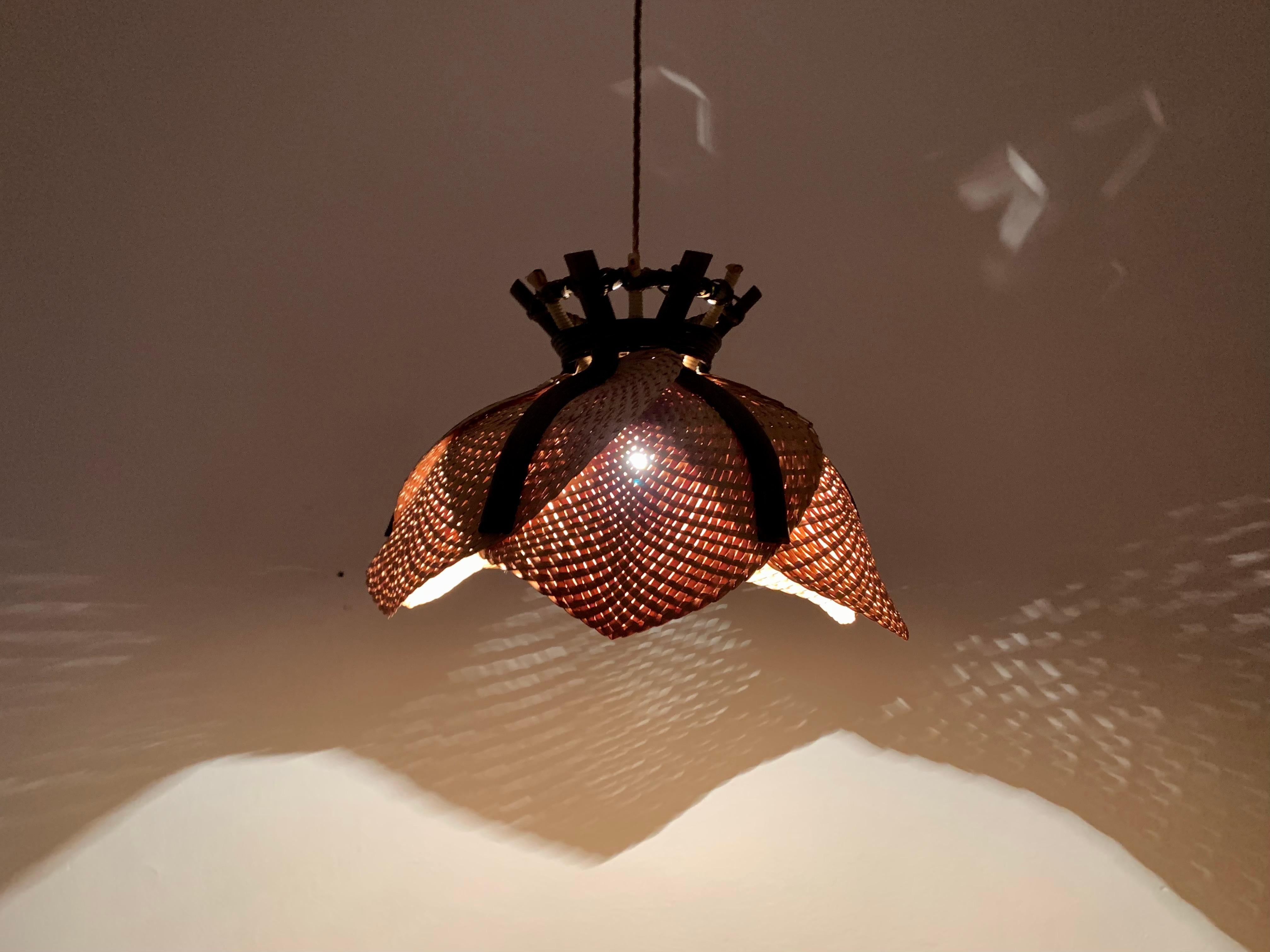 Wicker and Bamboo Pendant Lamp For Sale 4