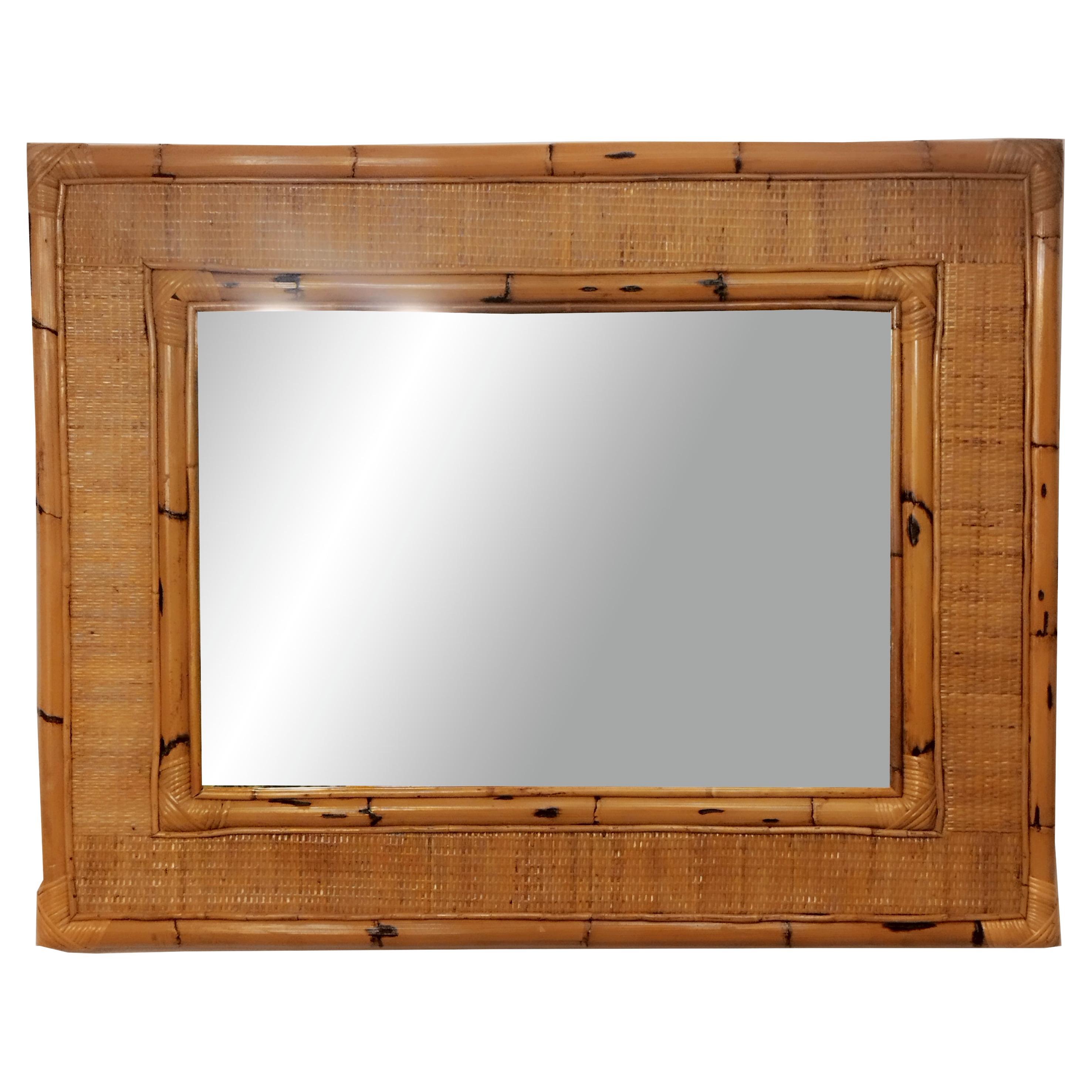 Espejo de pared rectangular de mimbre y bambú Italia Años 60