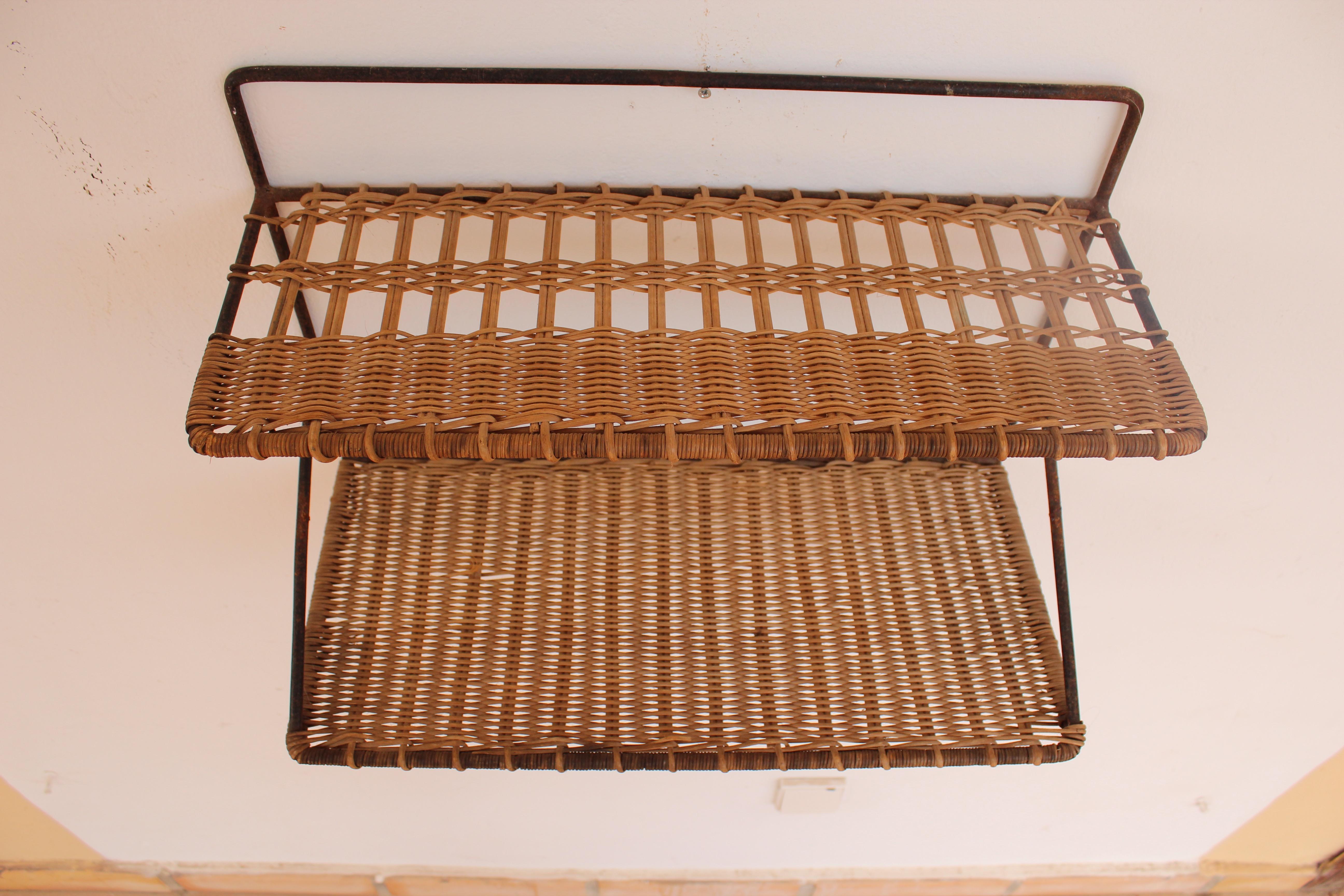 Wicker and Black Metal Shelf by Raoul Guys, France, 1950 In Good Condition In Santa Gertrudis, Baleares