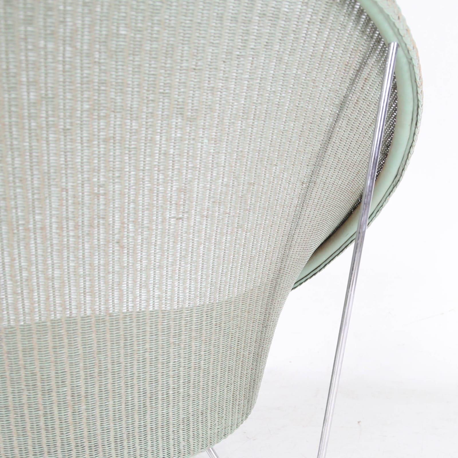 Wicker and chrome large chair For Sale 3
