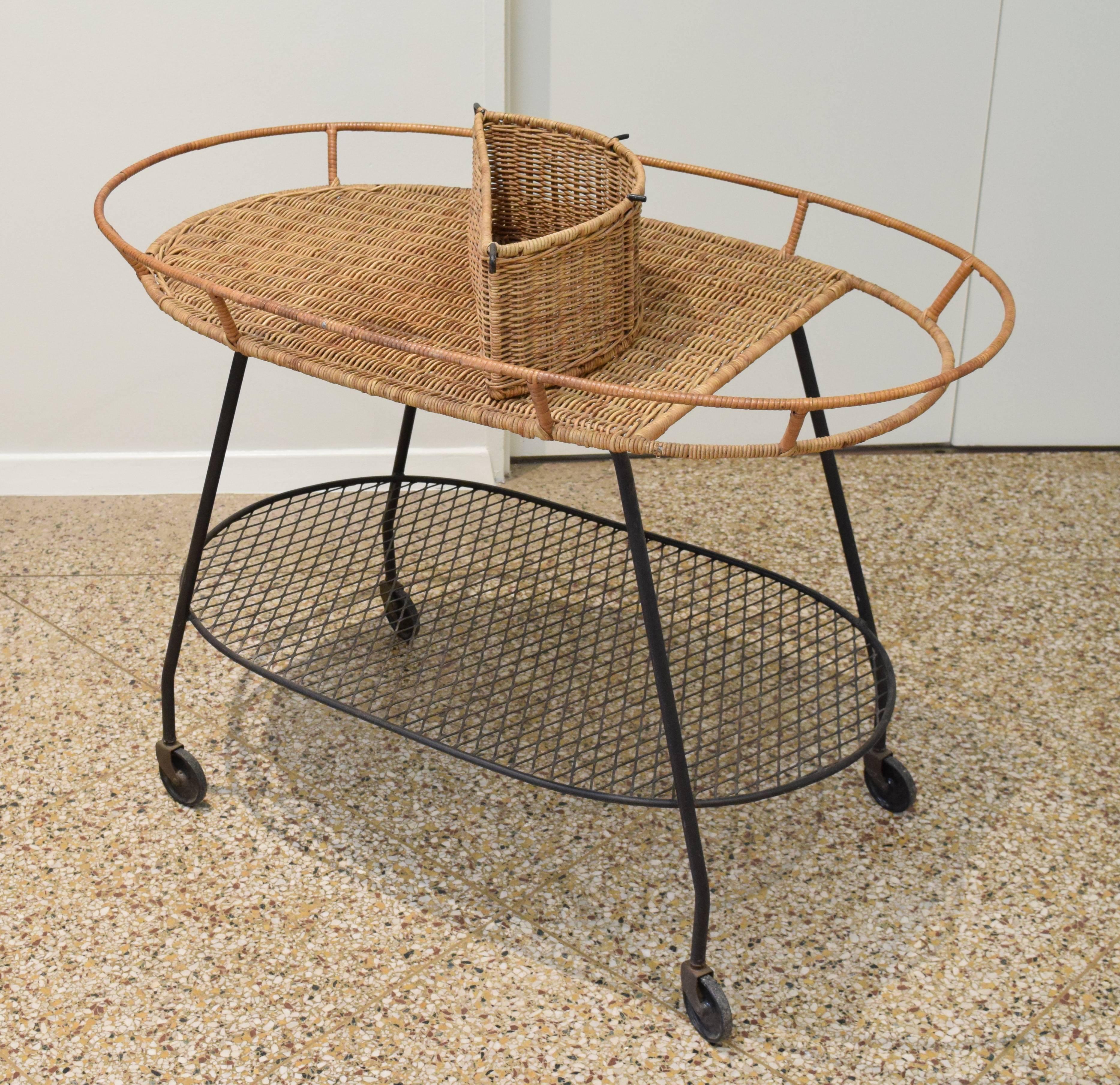 Wicker and Iron Serving Cart by Maurizio Tempestini for Salterini 5