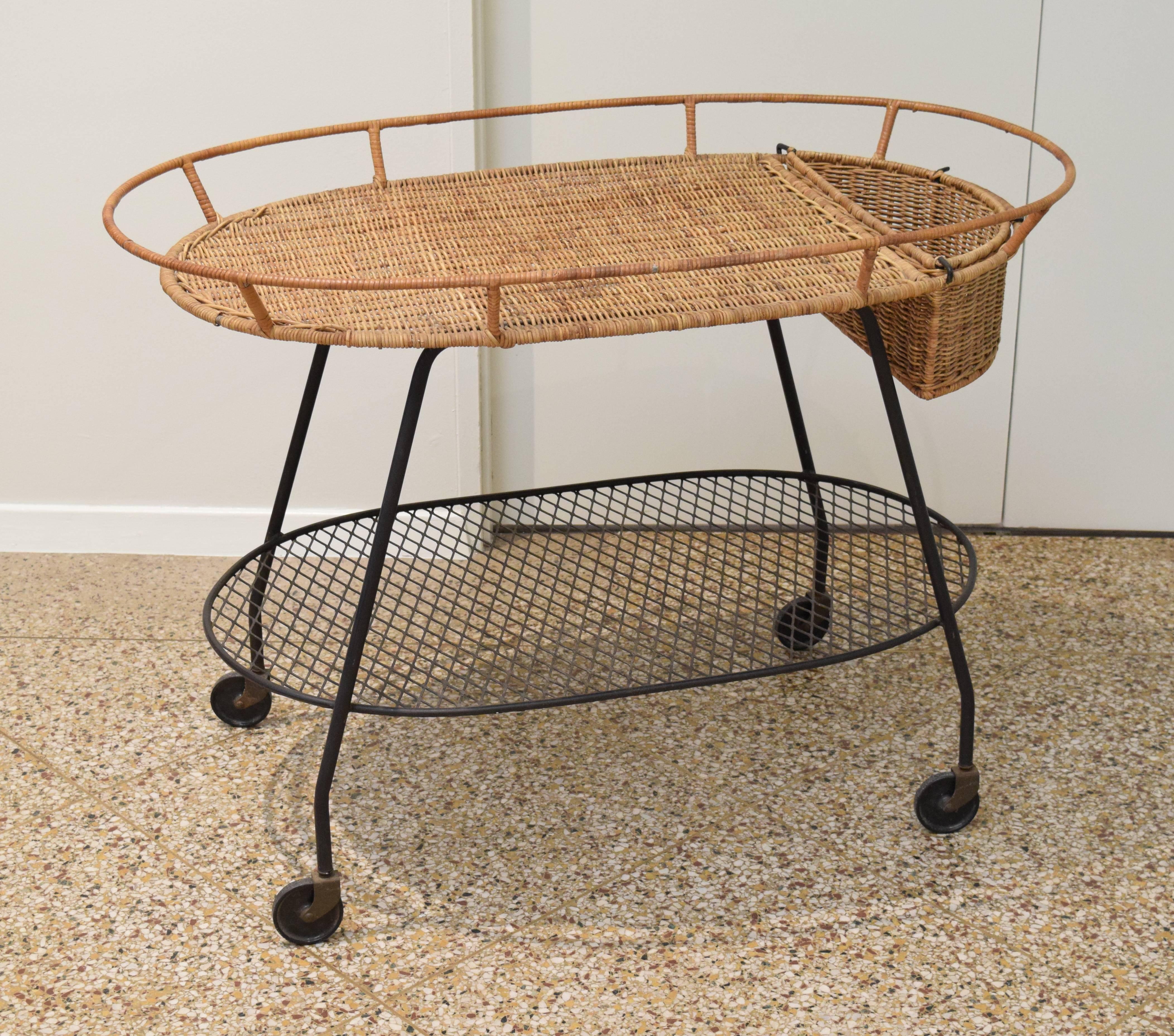 Mid-Century Modern Wicker and Iron Serving Cart by Maurizio Tempestini for Salterini
