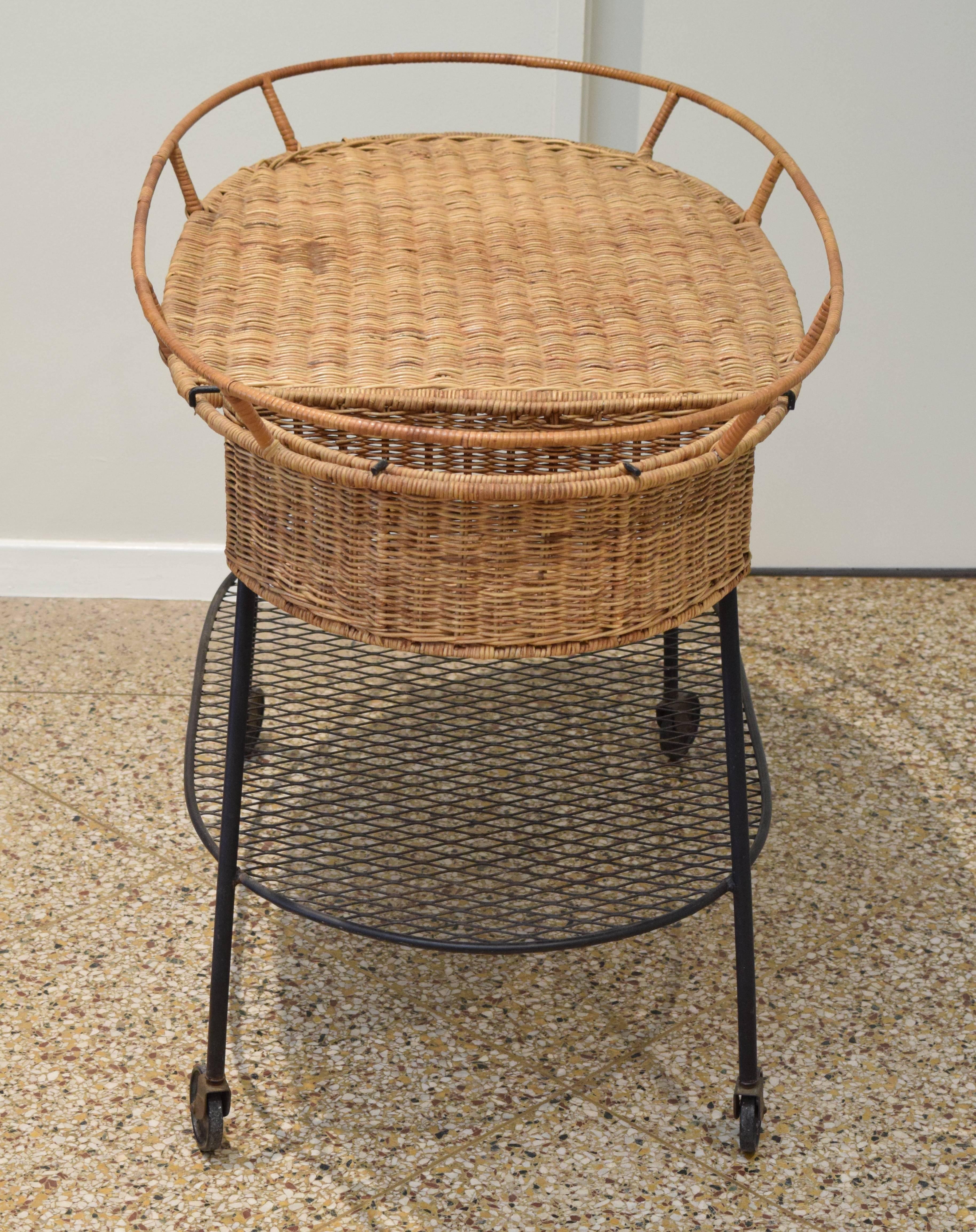 Wicker and Iron Serving Cart by Maurizio Tempestini for Salterini 3