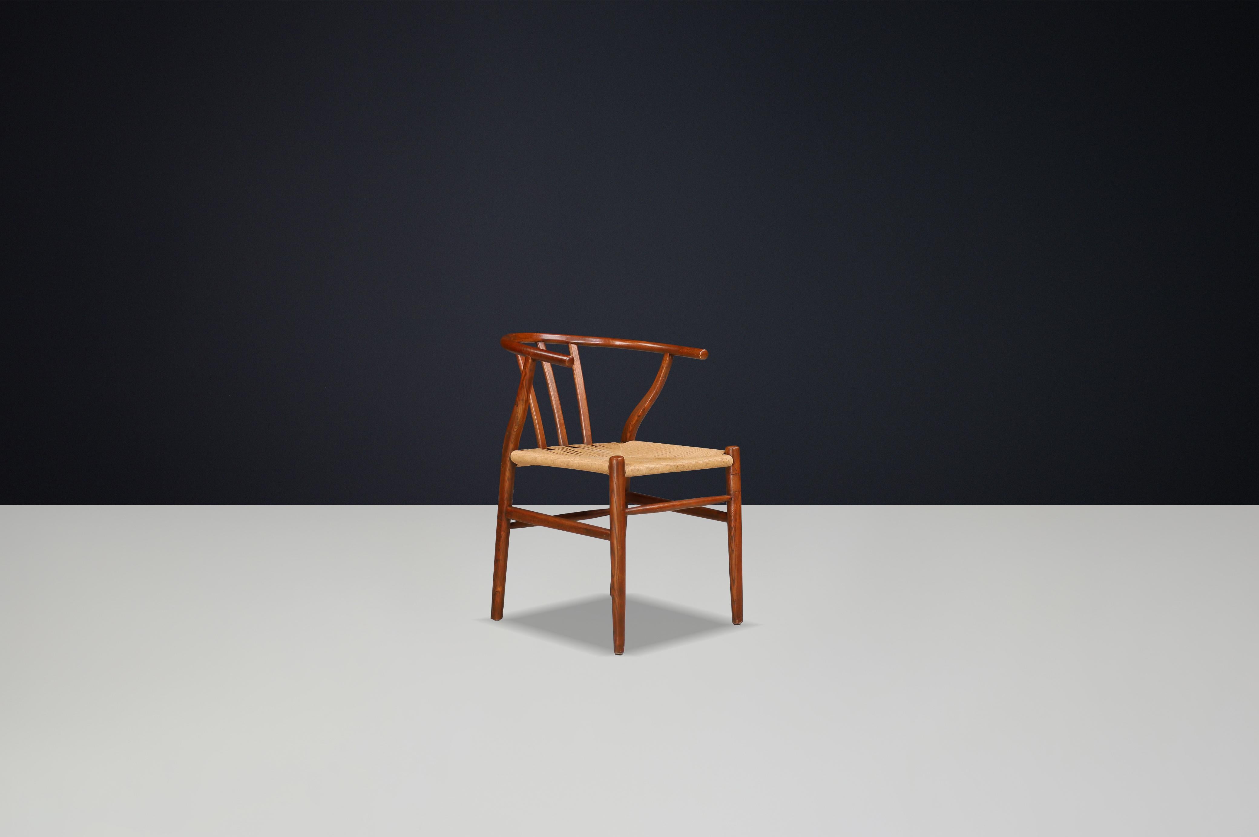 Scandinavo moderno Poltrone in vimini e Oak nello stile di Hans J. Wegner Wishbone Chair Danimarca in vendita