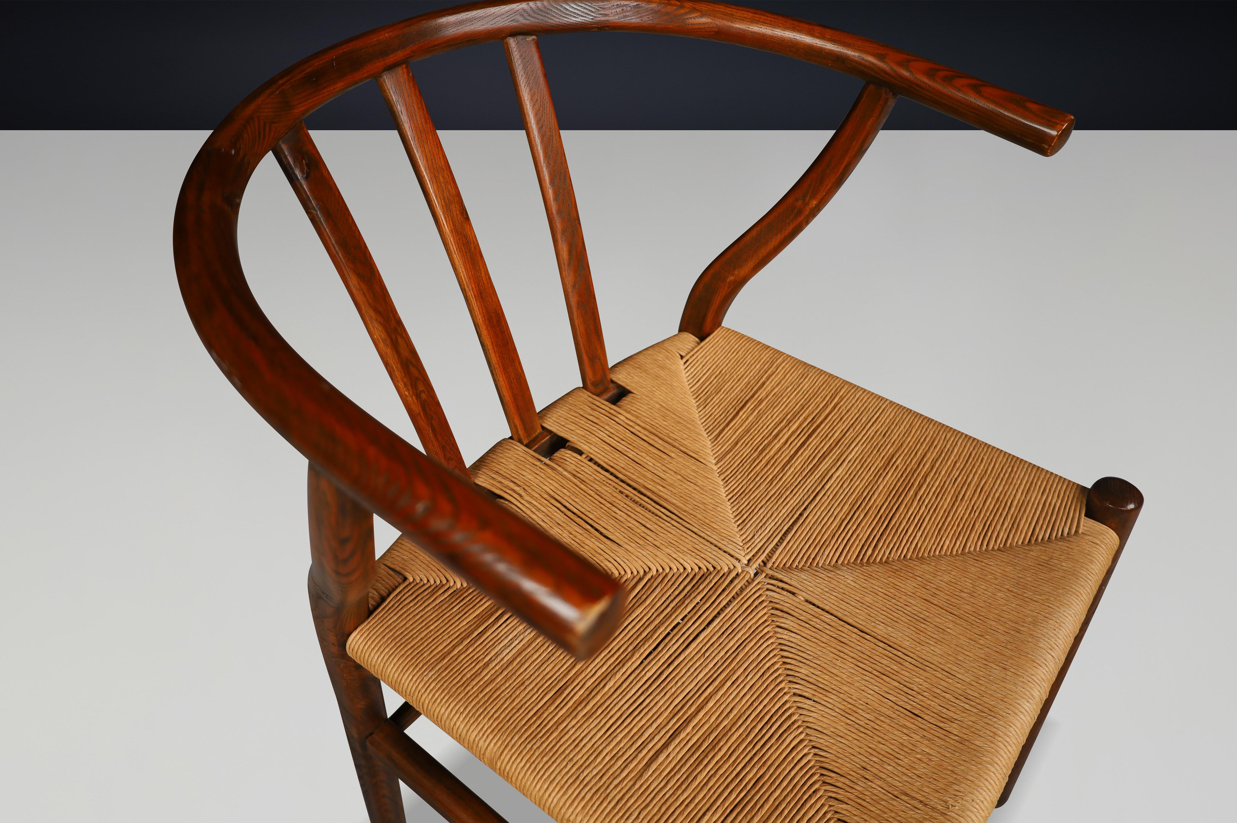 Vimini Poltrone in vimini e Oak nello stile di Hans J. Wegner Wishbone Chair Danimarca in vendita