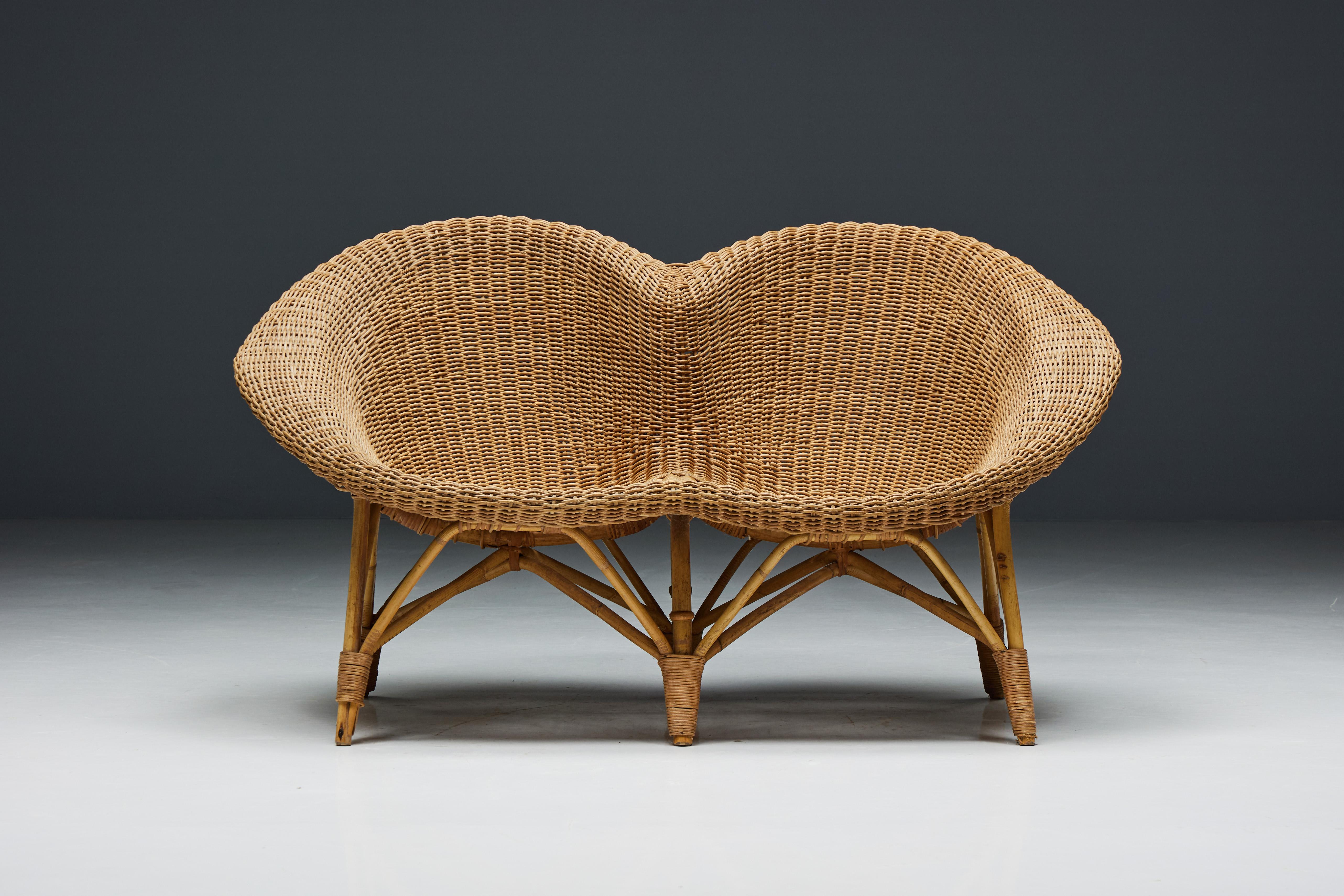 Wicker and Rattan Loveseat, Italy, 1970s For Sale 6